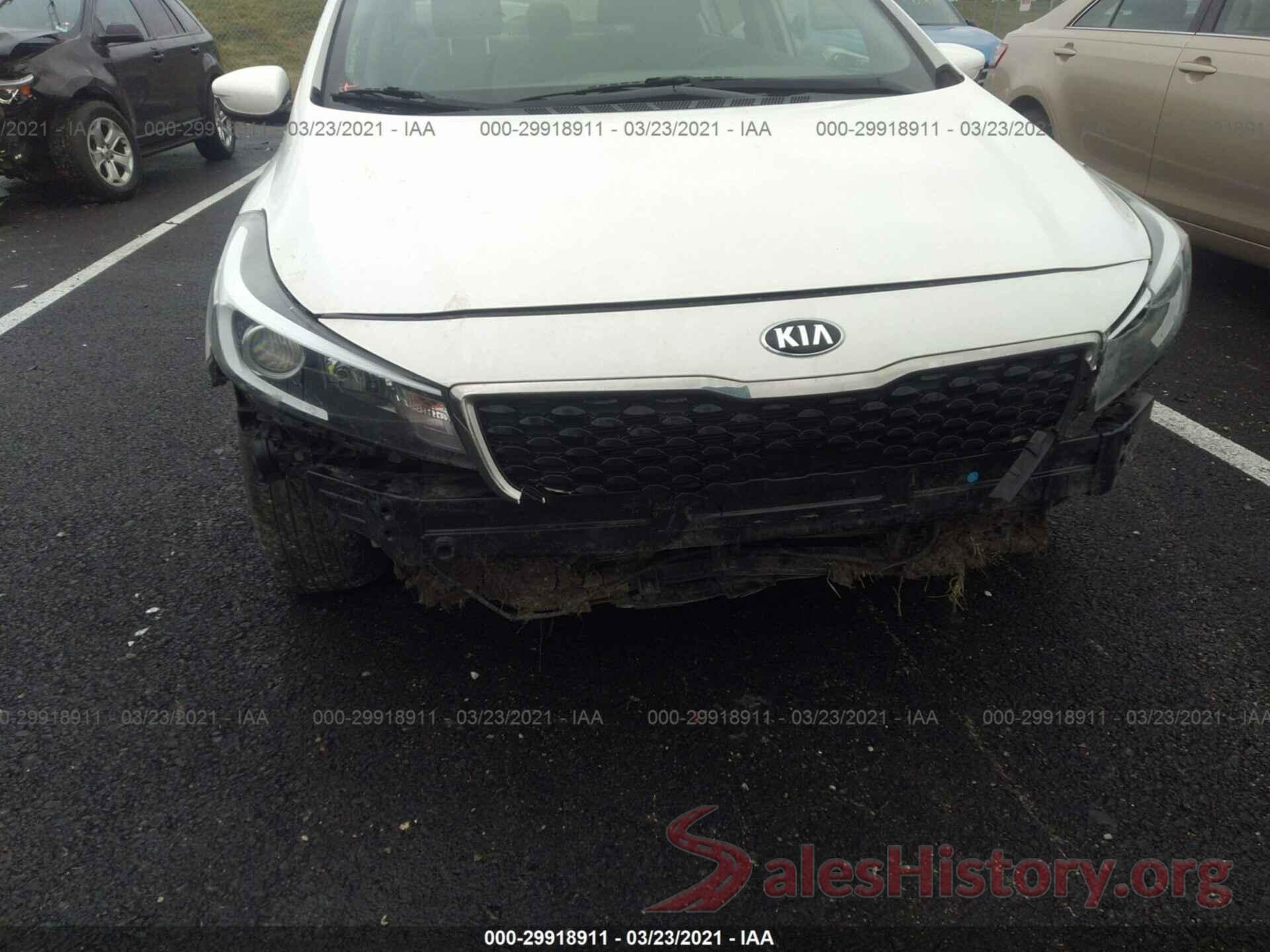 3KPFK4A77JE243918 2018 KIA FORTE