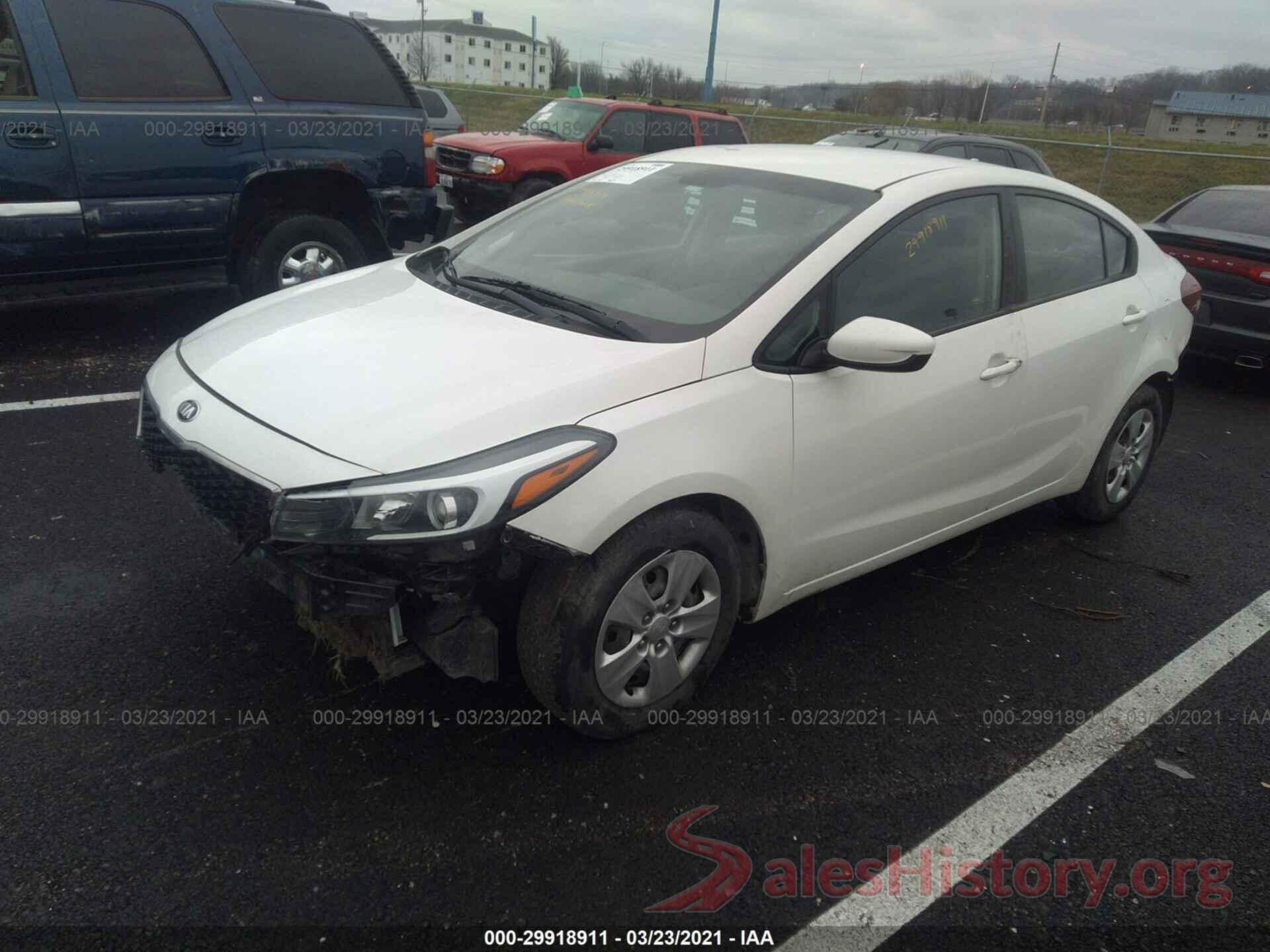 3KPFK4A77JE243918 2018 KIA FORTE