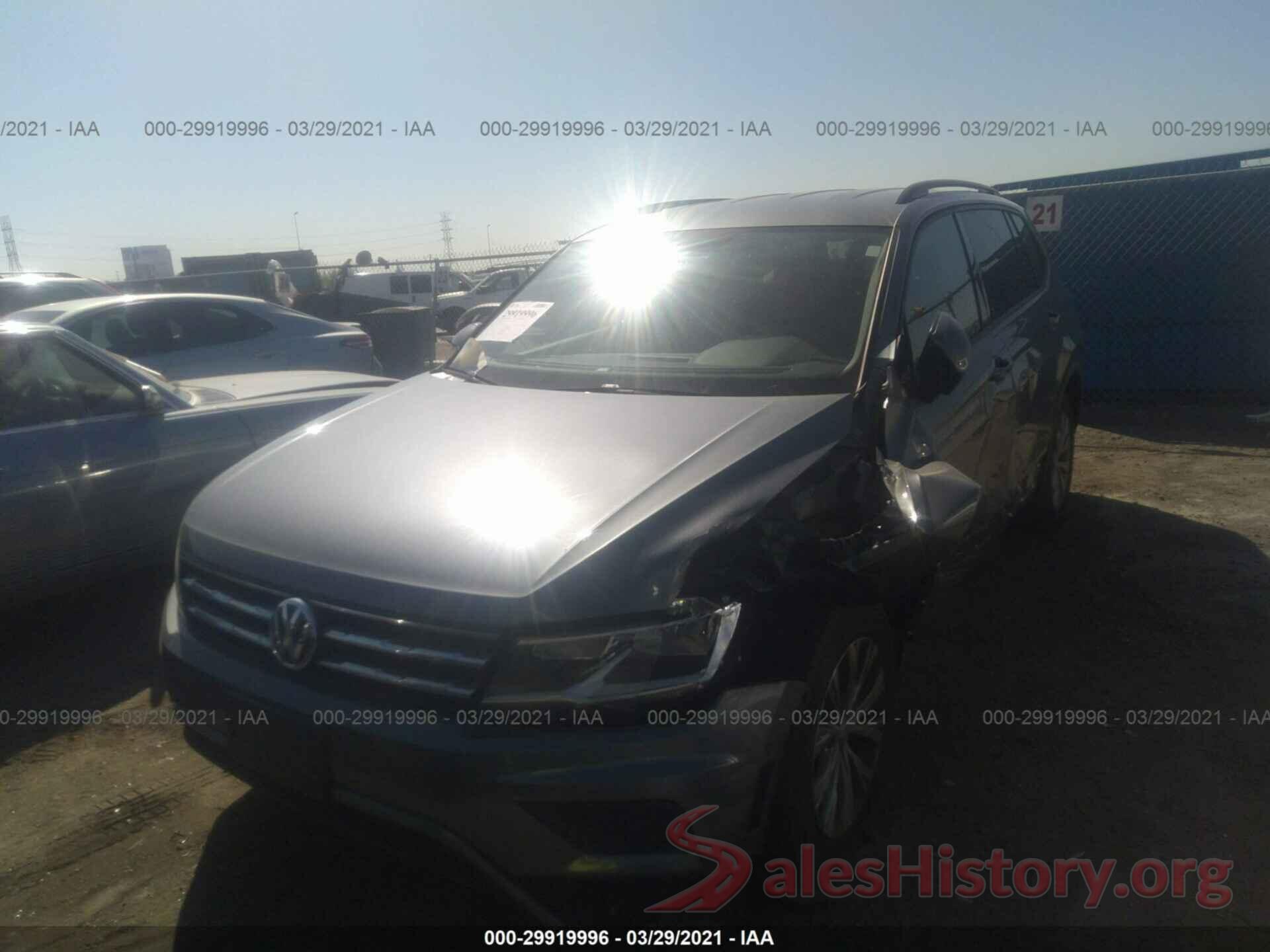 3VV1B7AX3KM194687 2019 VOLKSWAGEN TIGUAN