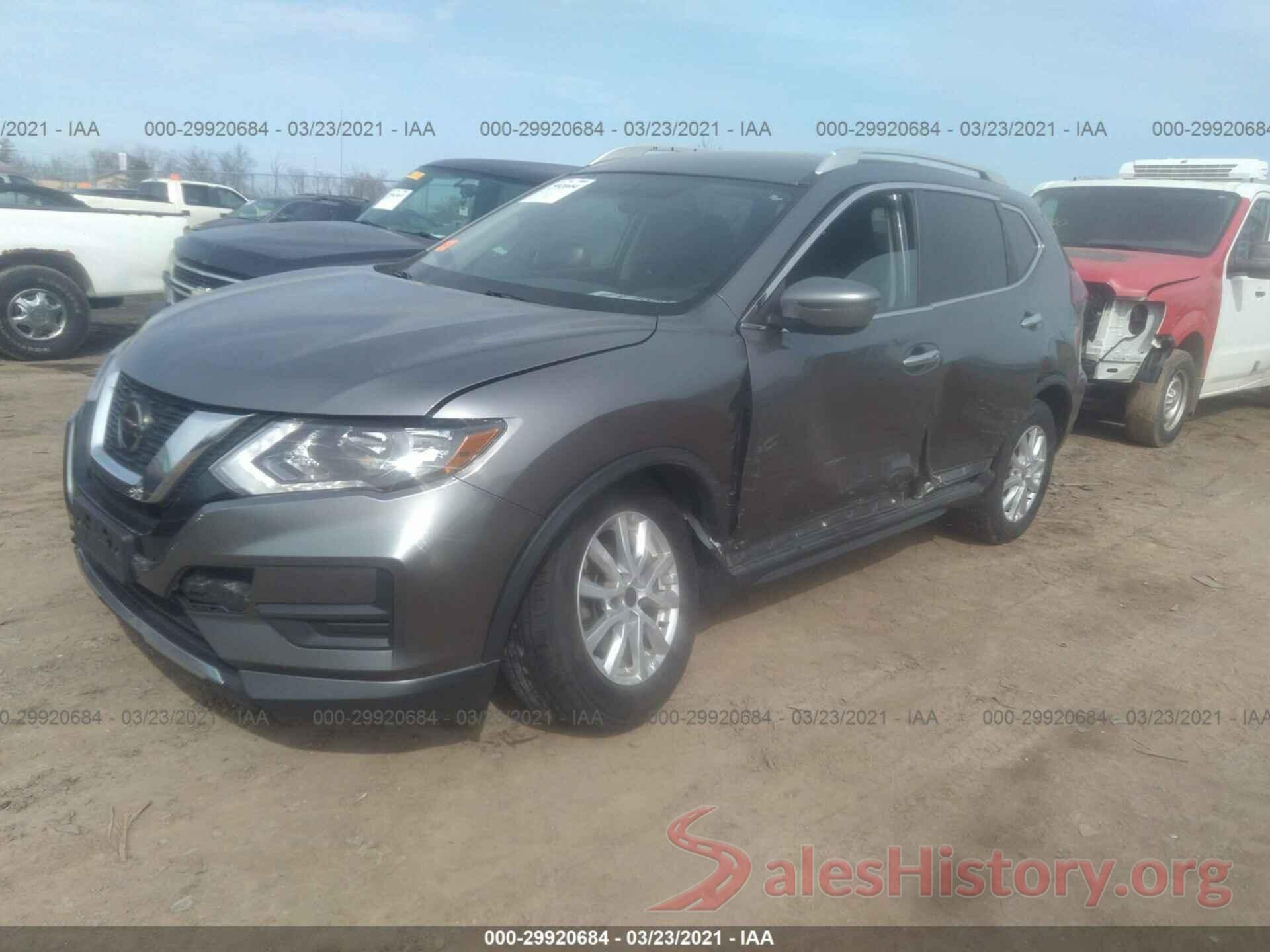 KNMAT2MV7JP608605 2018 NISSAN ROGUE