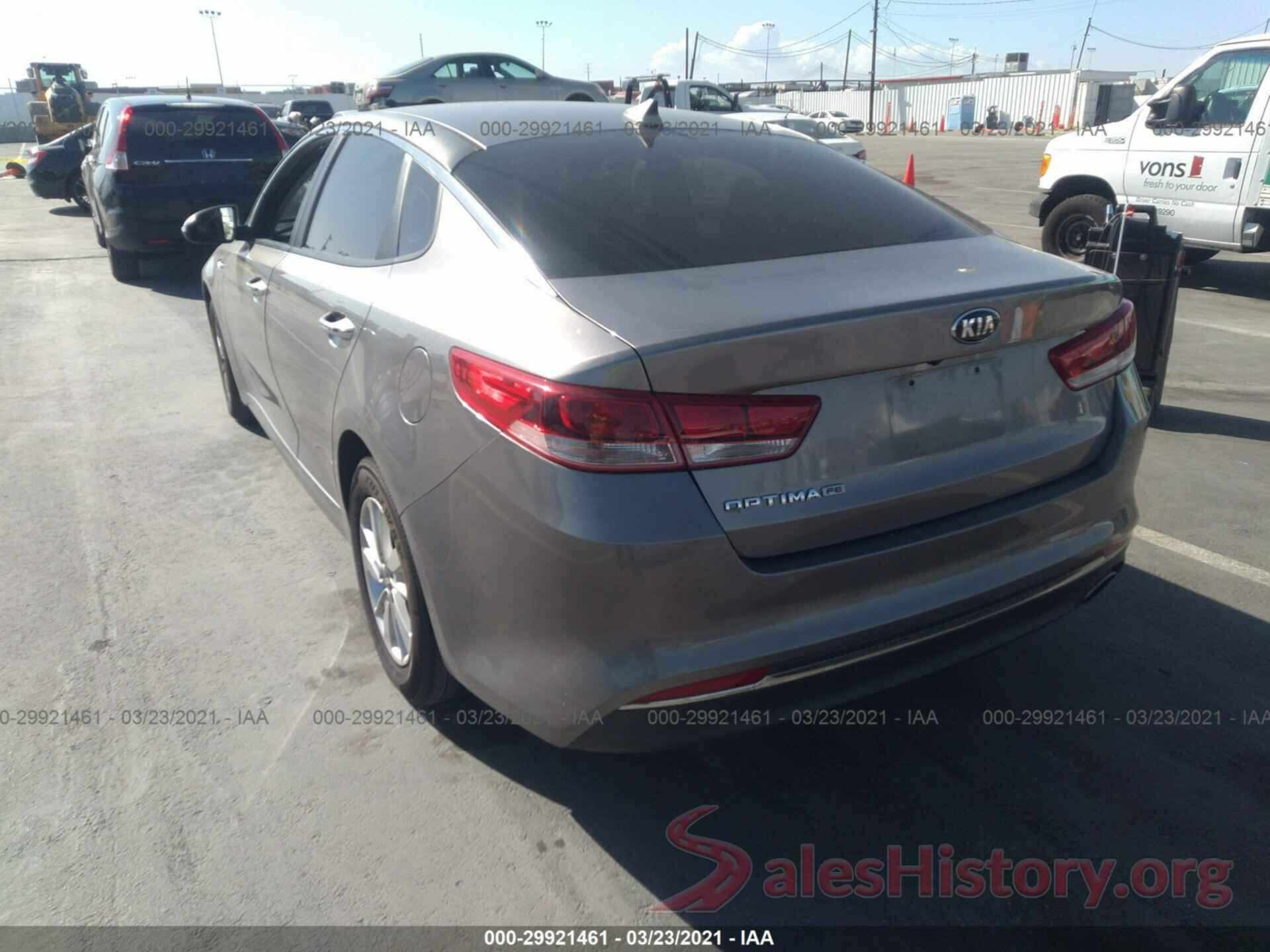 5XXGT4L30HG144032 2017 KIA OPTIMA