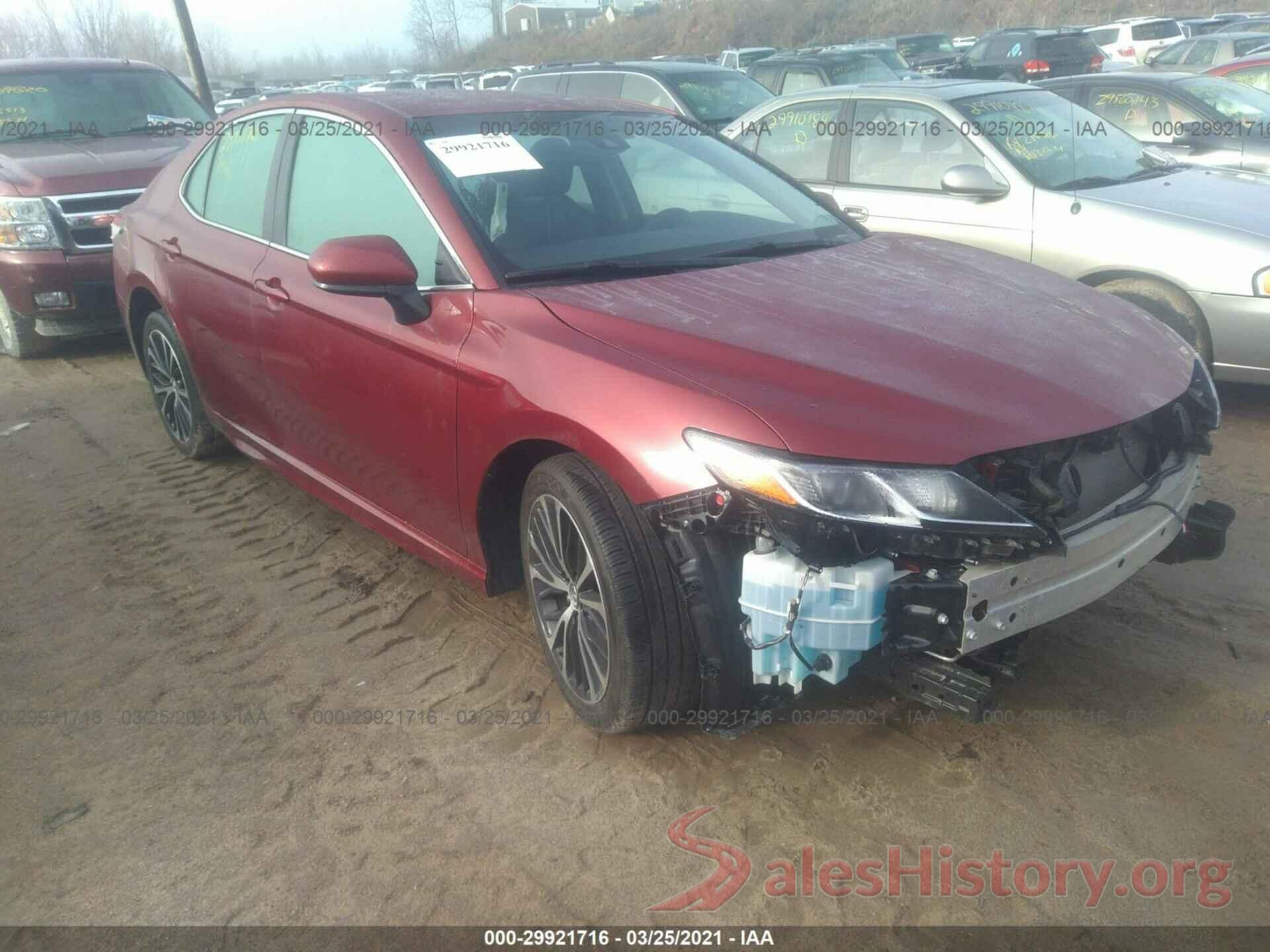 4T1B11HKXJU528085 2018 TOYOTA CAMRY