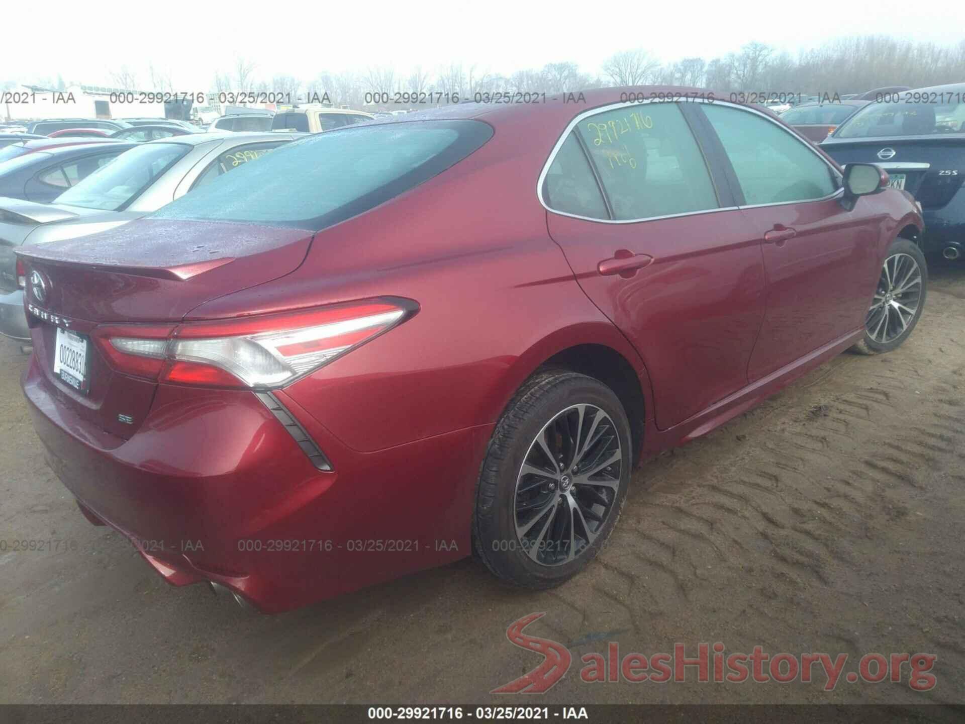 4T1B11HKXJU528085 2018 TOYOTA CAMRY