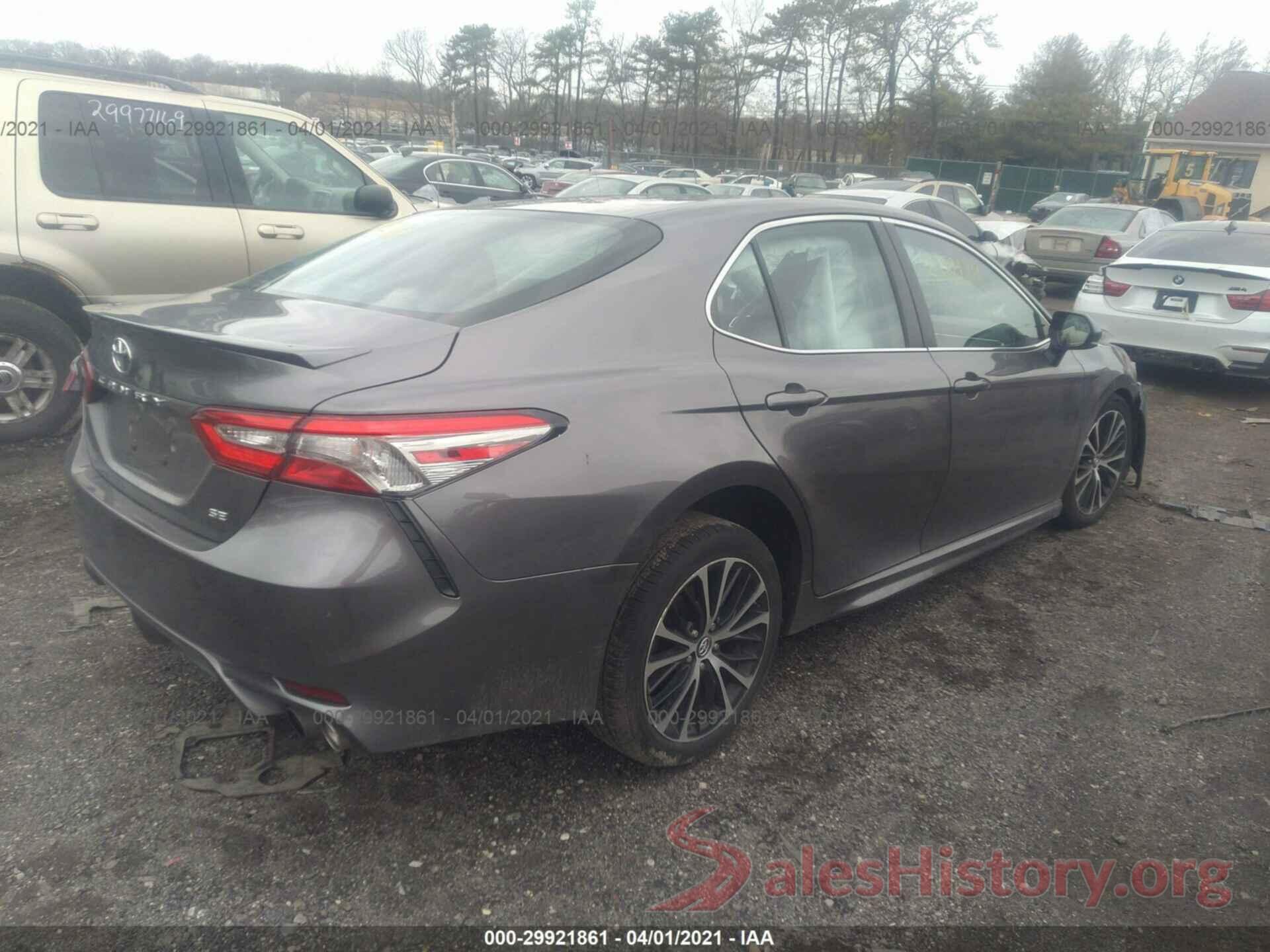 4T1B11HK8JU068599 2018 TOYOTA CAMRY