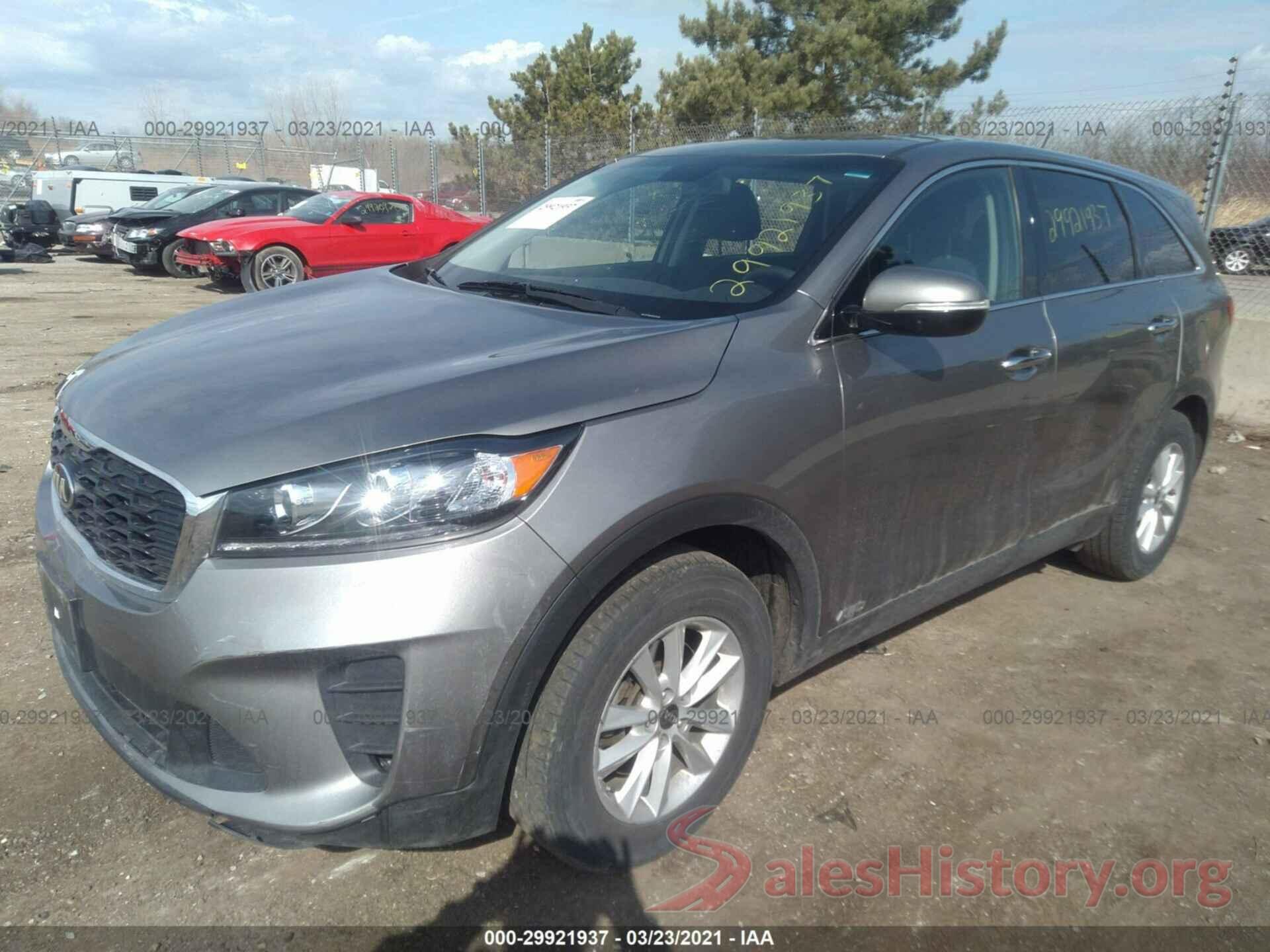 5XYPGDA33KG526582 2019 KIA SORENTO