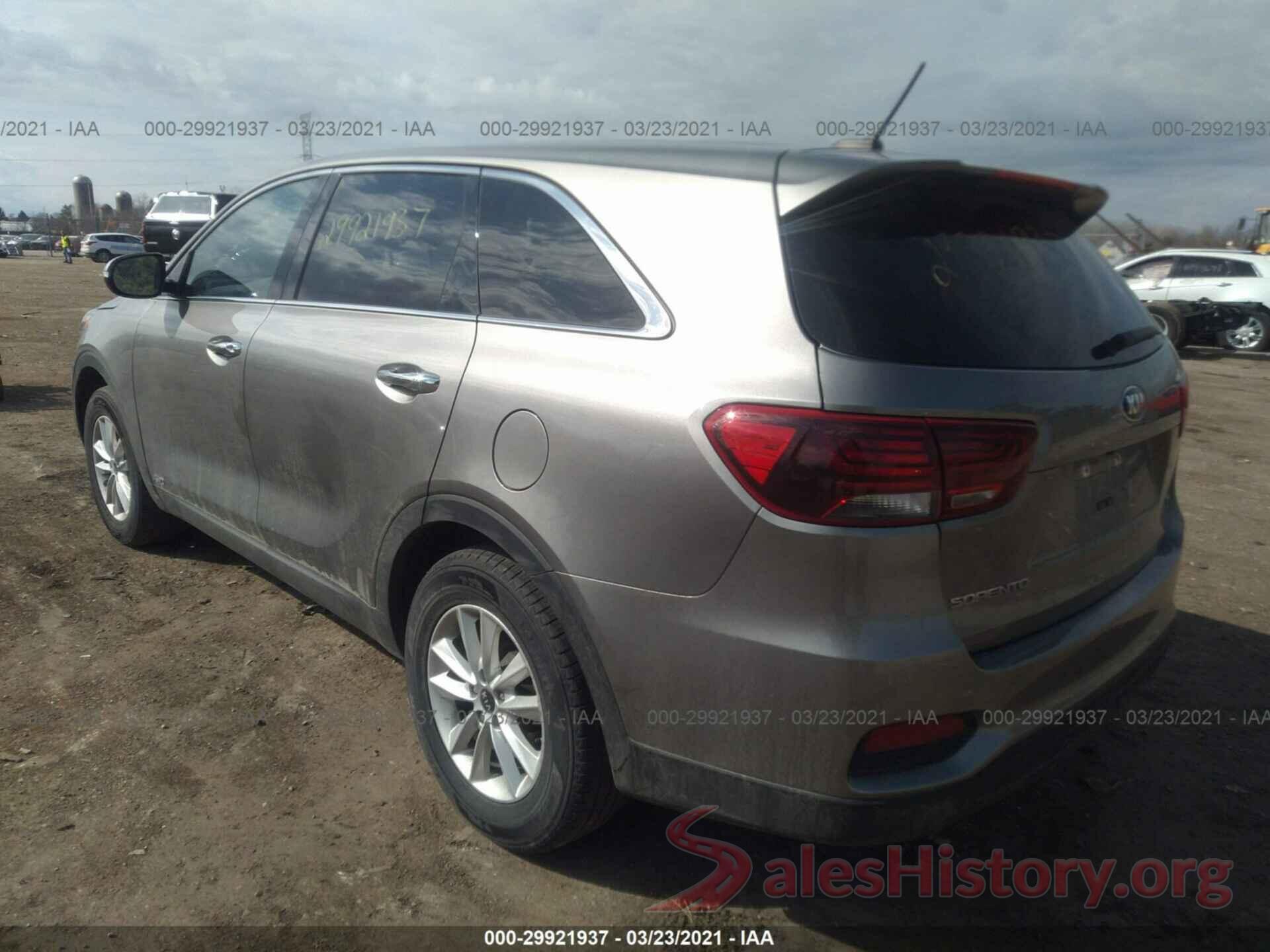 5XYPGDA33KG526582 2019 KIA SORENTO