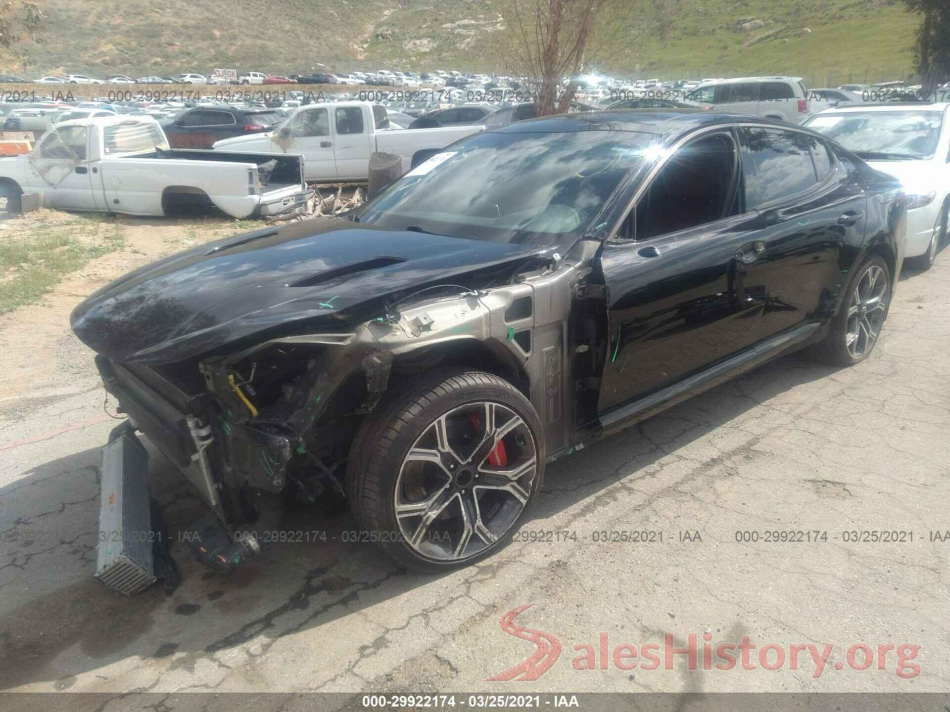 KNAE55LC8J6022821 2018 KIA STINGER