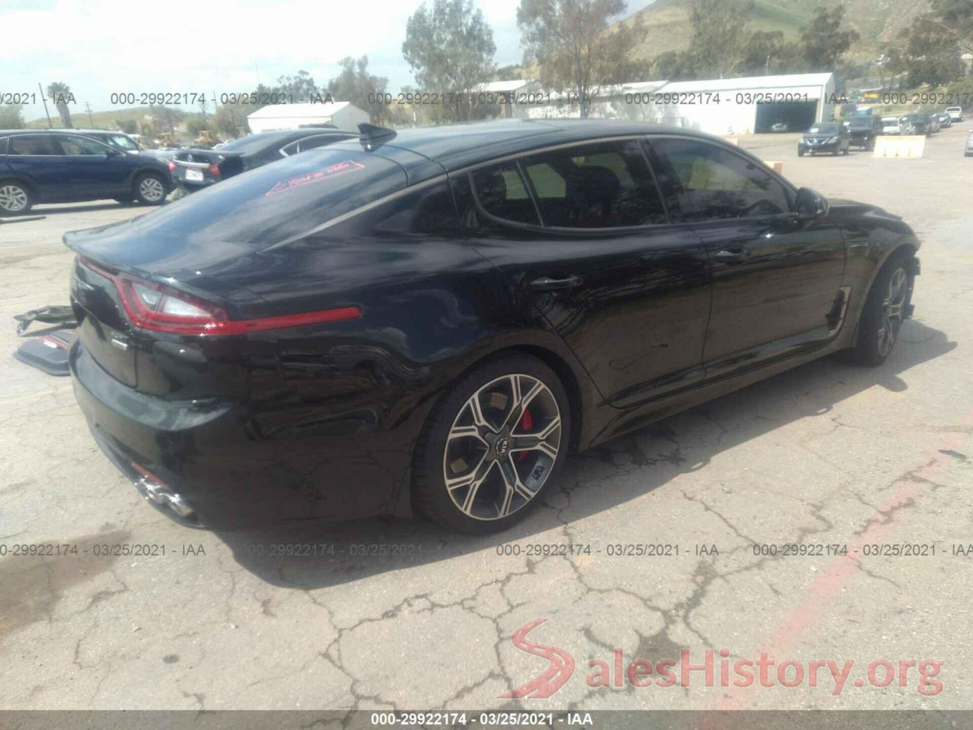 KNAE55LC8J6022821 2018 KIA STINGER