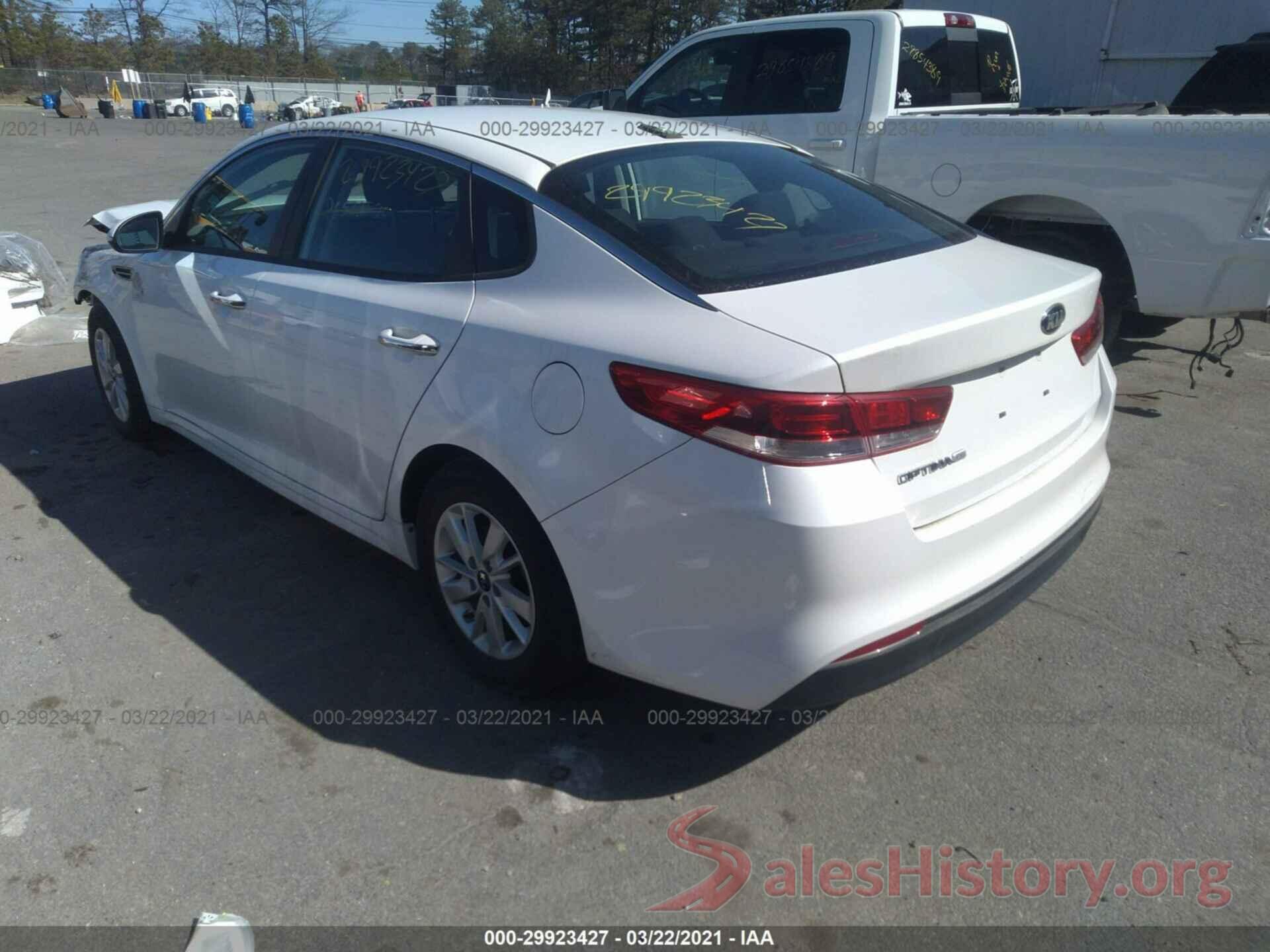 KNAGT4L38G5102210 2016 KIA OPTIMA