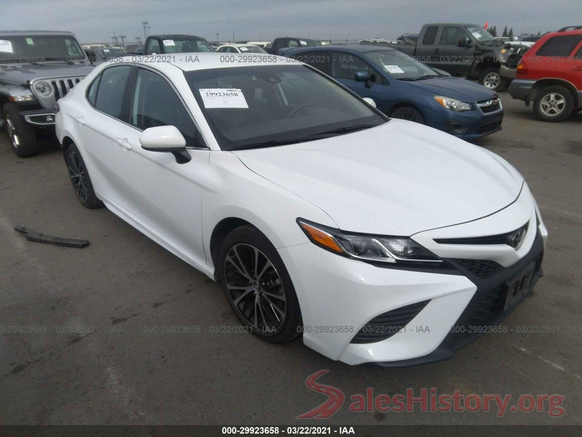 4T1B11HK7KU257410 2019 TOYOTA CAMRY