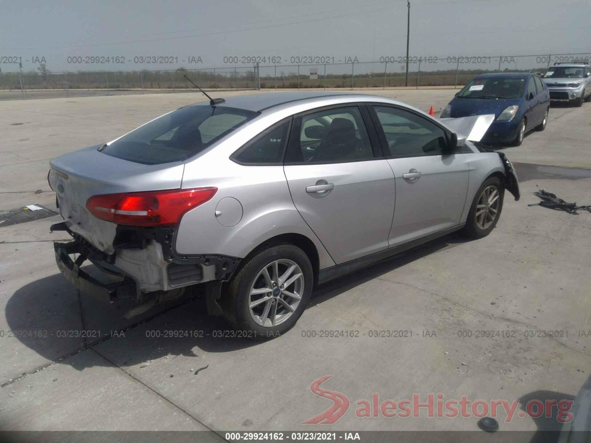 1FADP3F22JL240082 2018 FORD FOCUS