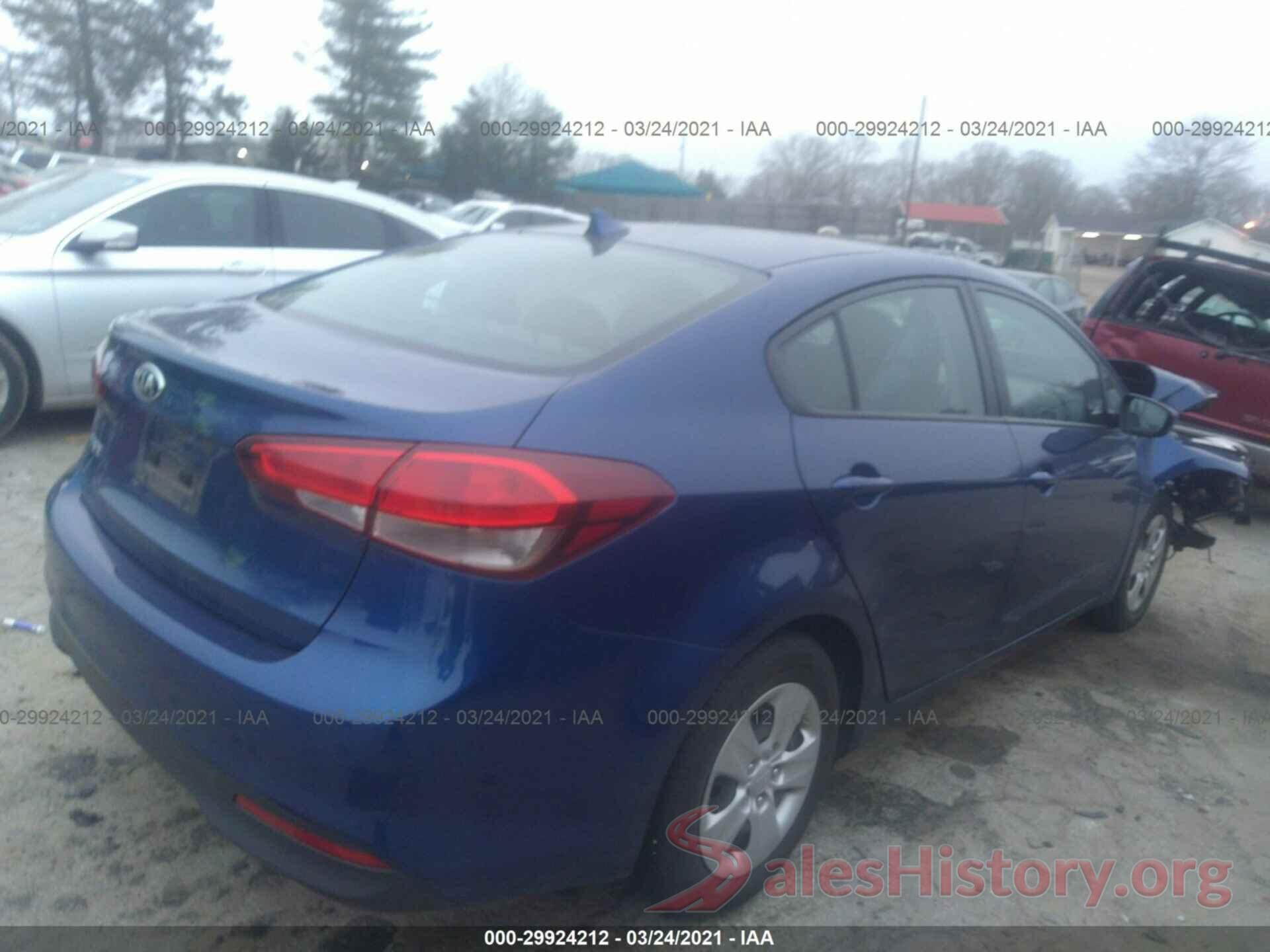 3KPFK4A7XHE139093 2017 KIA FORTE