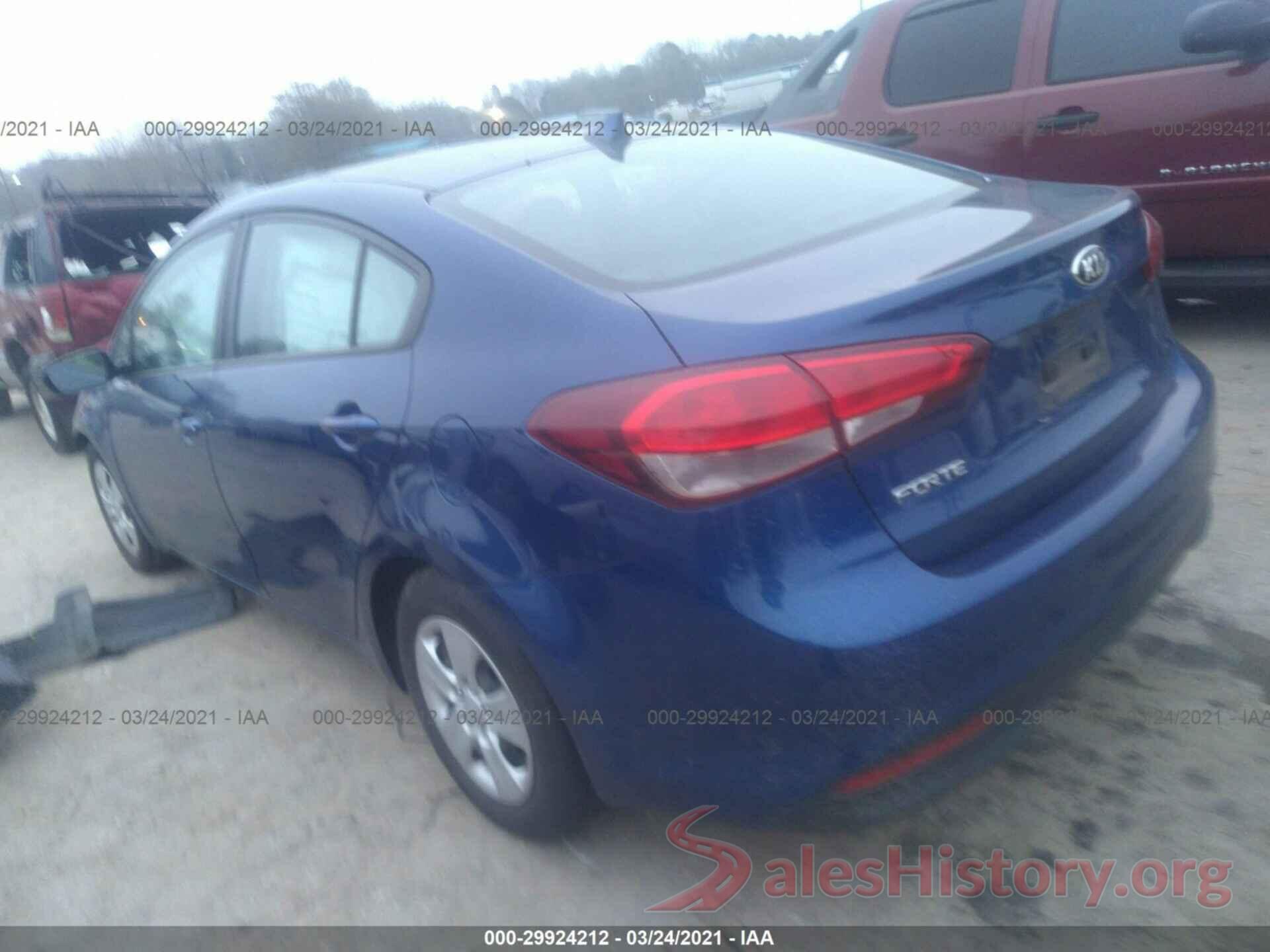 3KPFK4A7XHE139093 2017 KIA FORTE