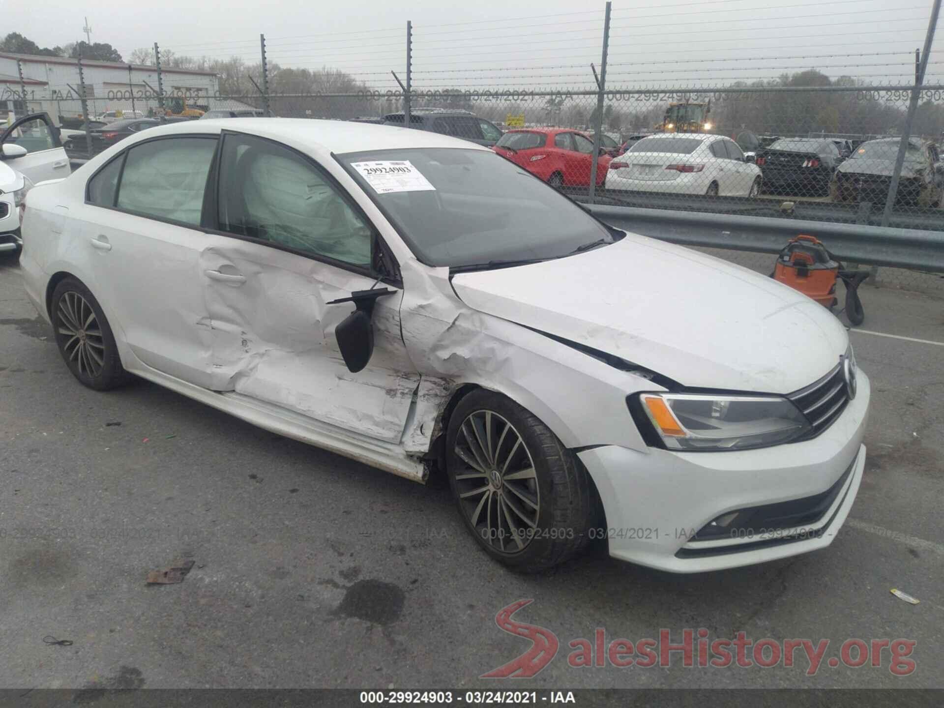 3VWD17AJ4GM269590 2016 VOLKSWAGEN JETTA SEDAN