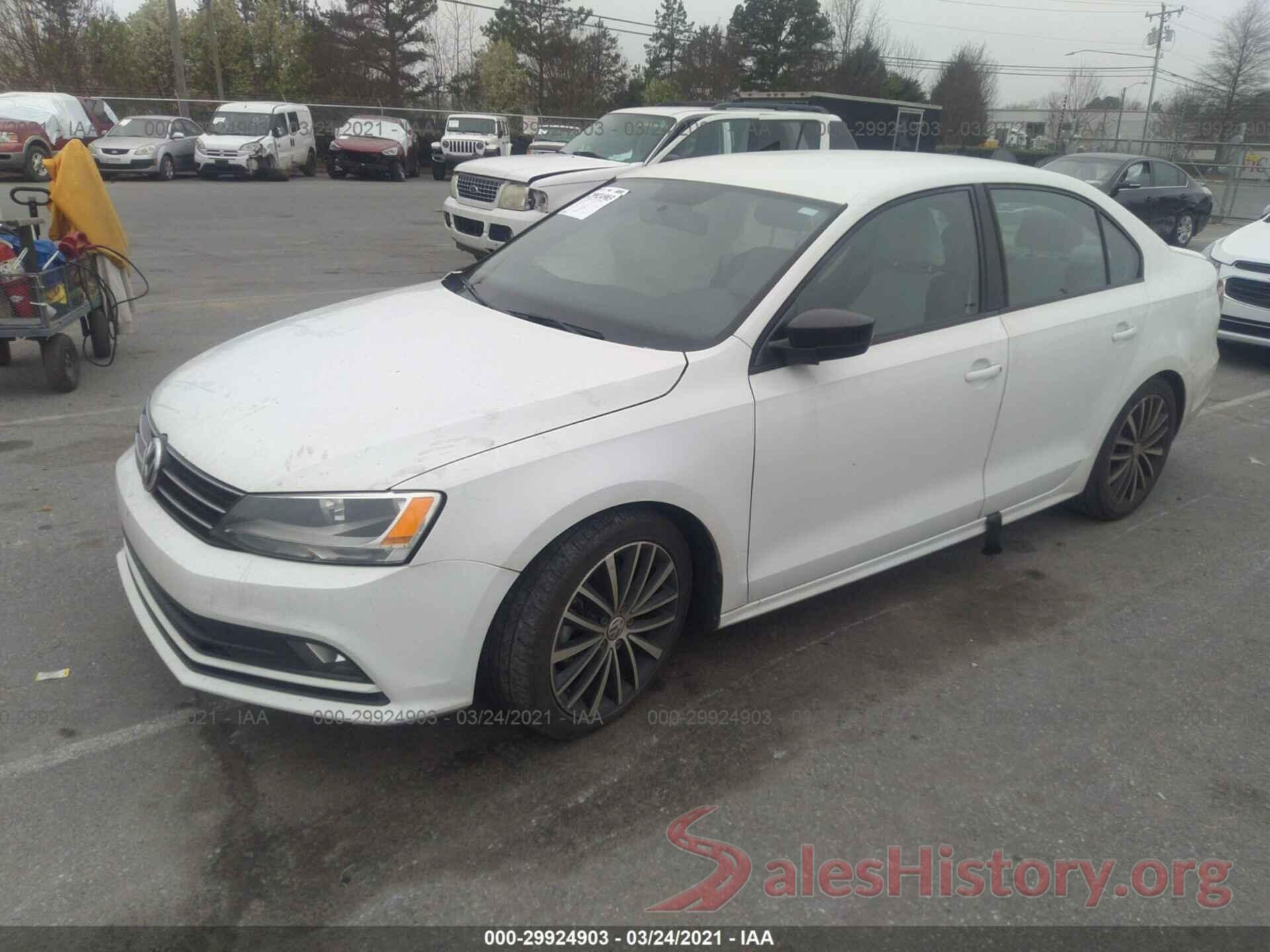 3VWD17AJ4GM269590 2016 VOLKSWAGEN JETTA SEDAN