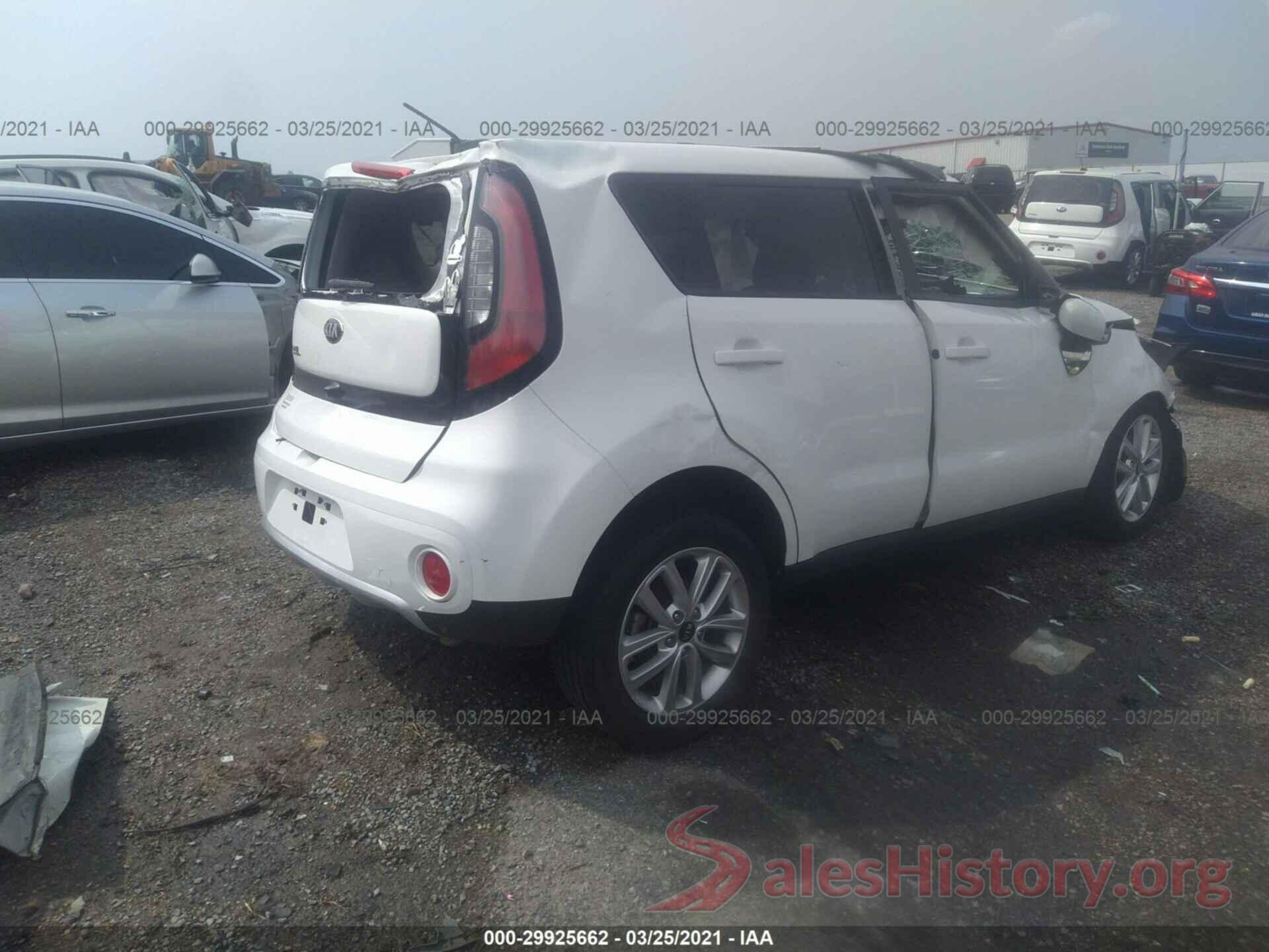 KNDJP3A57J7900995 2018 KIA SOUL