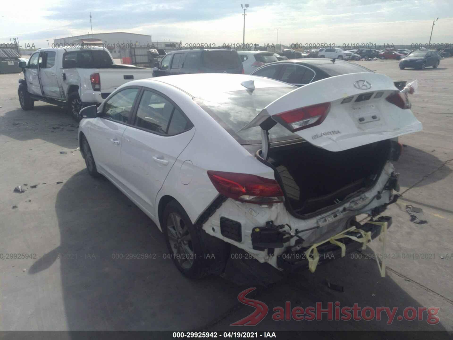 5NPD84LF8HH019265 2017 HYUNDAI ELANTRA