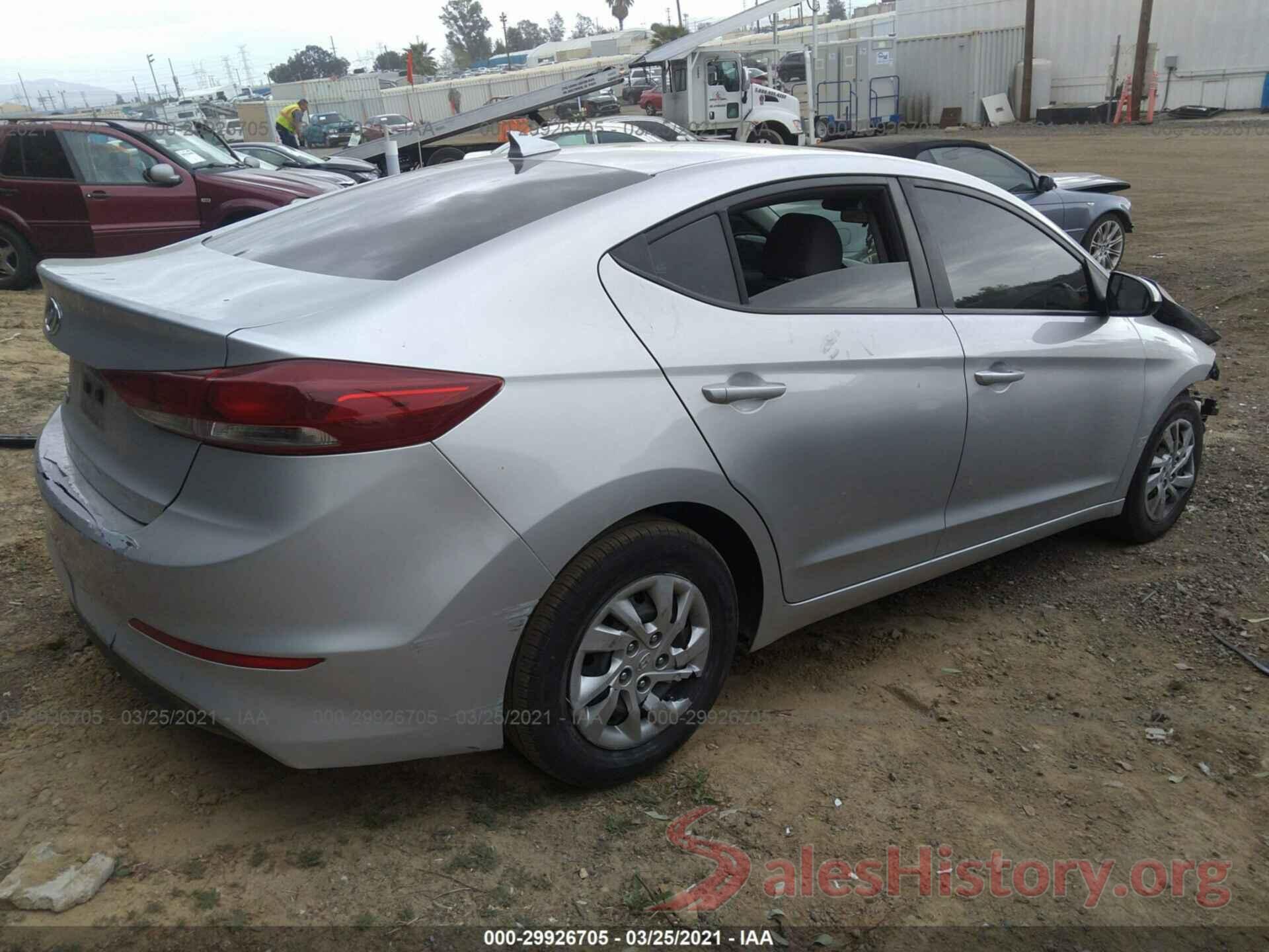 5NPD74LF6HH135180 2017 HYUNDAI ELANTRA