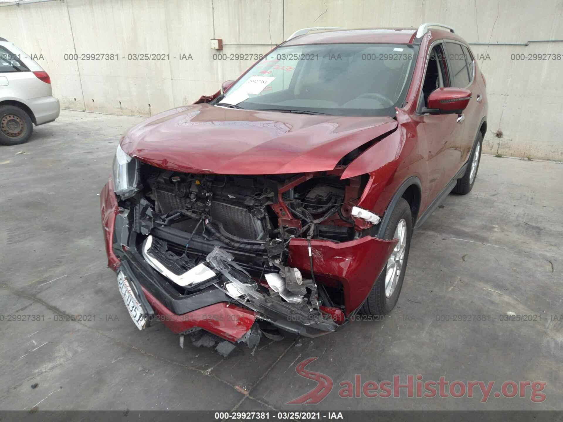 5N1AT2MT5JC708574 2018 NISSAN ROGUE