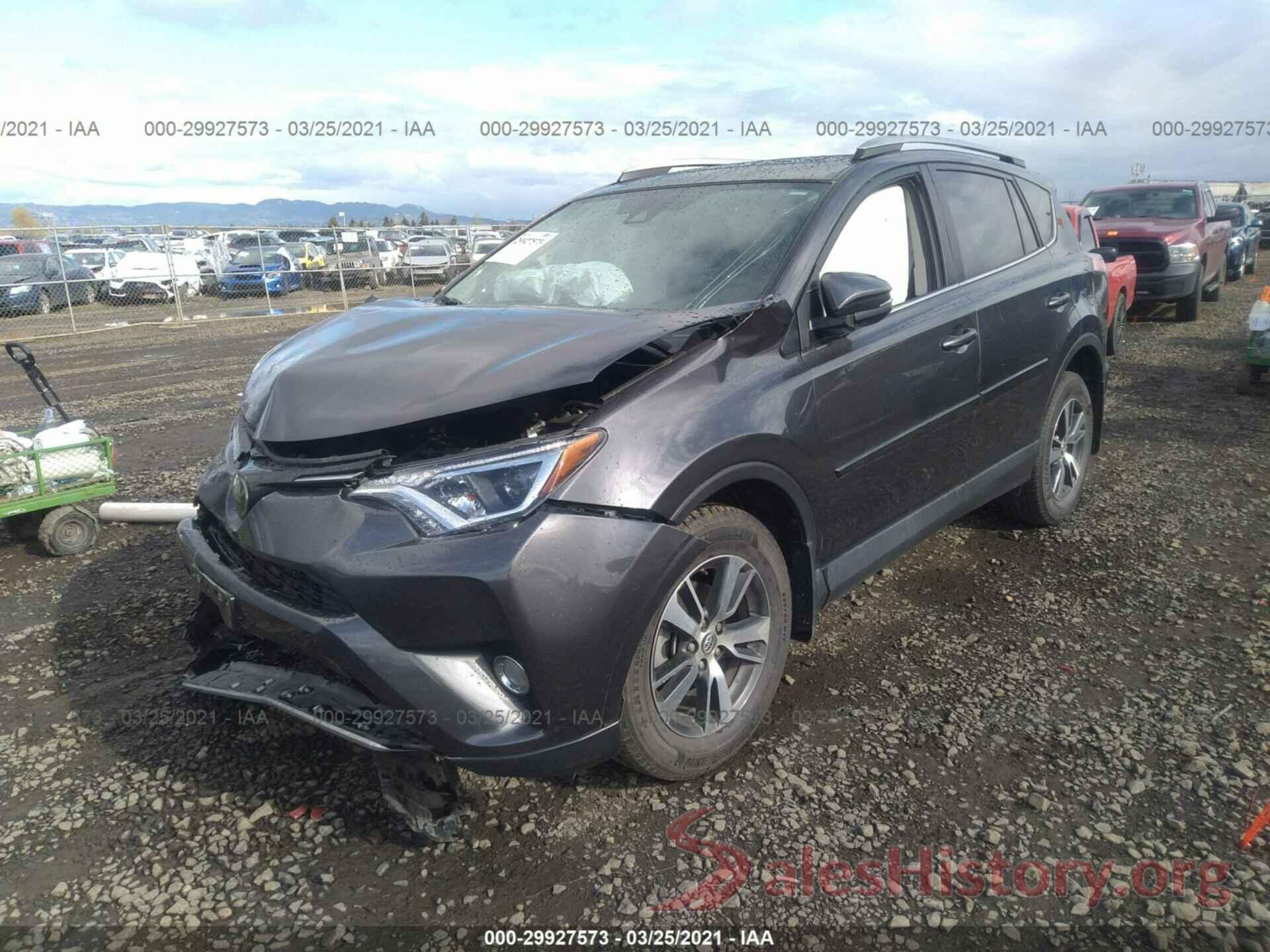 2T3RFREV3HW560715 2017 TOYOTA RAV4