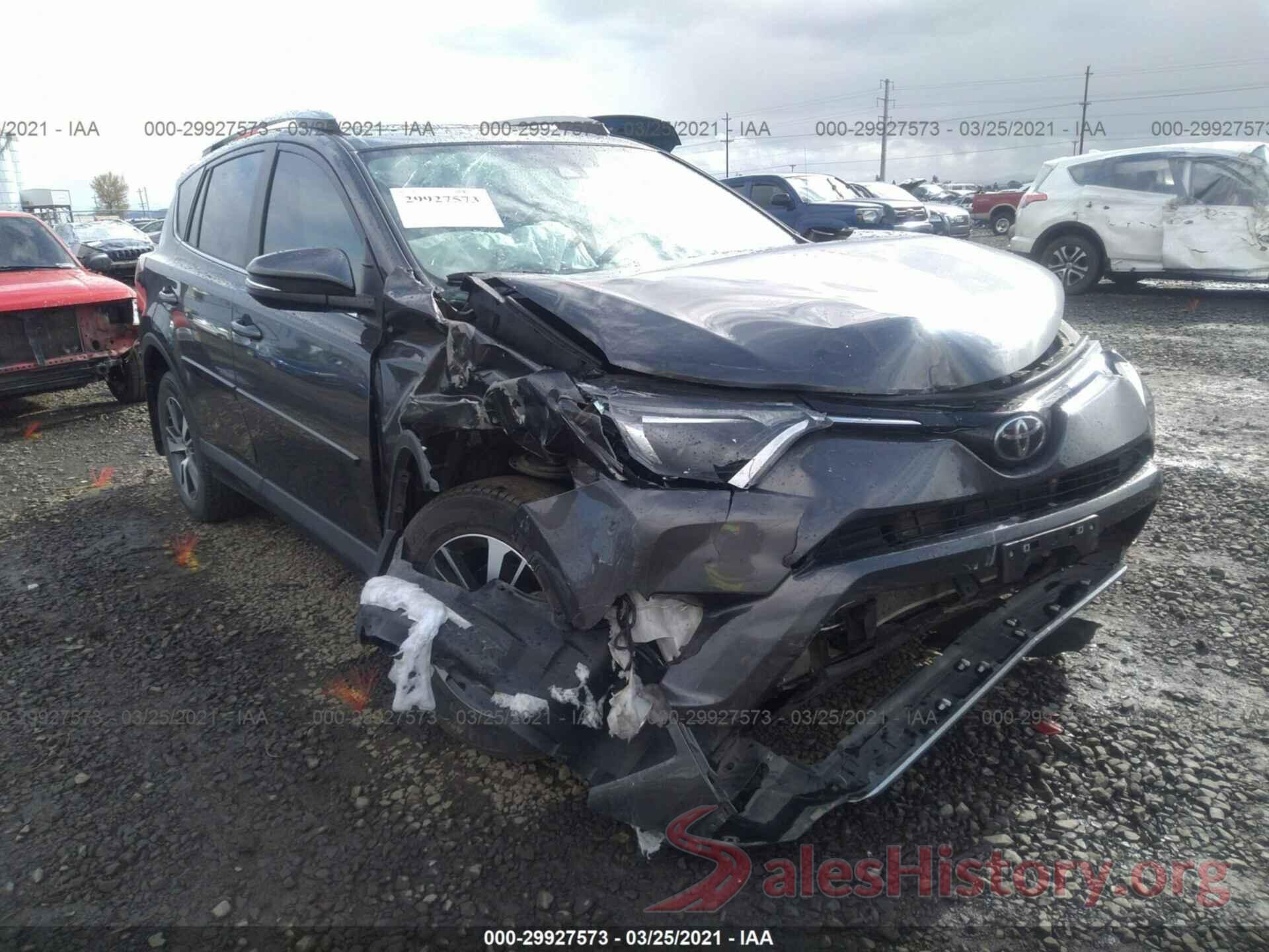 2T3RFREV3HW560715 2017 TOYOTA RAV4