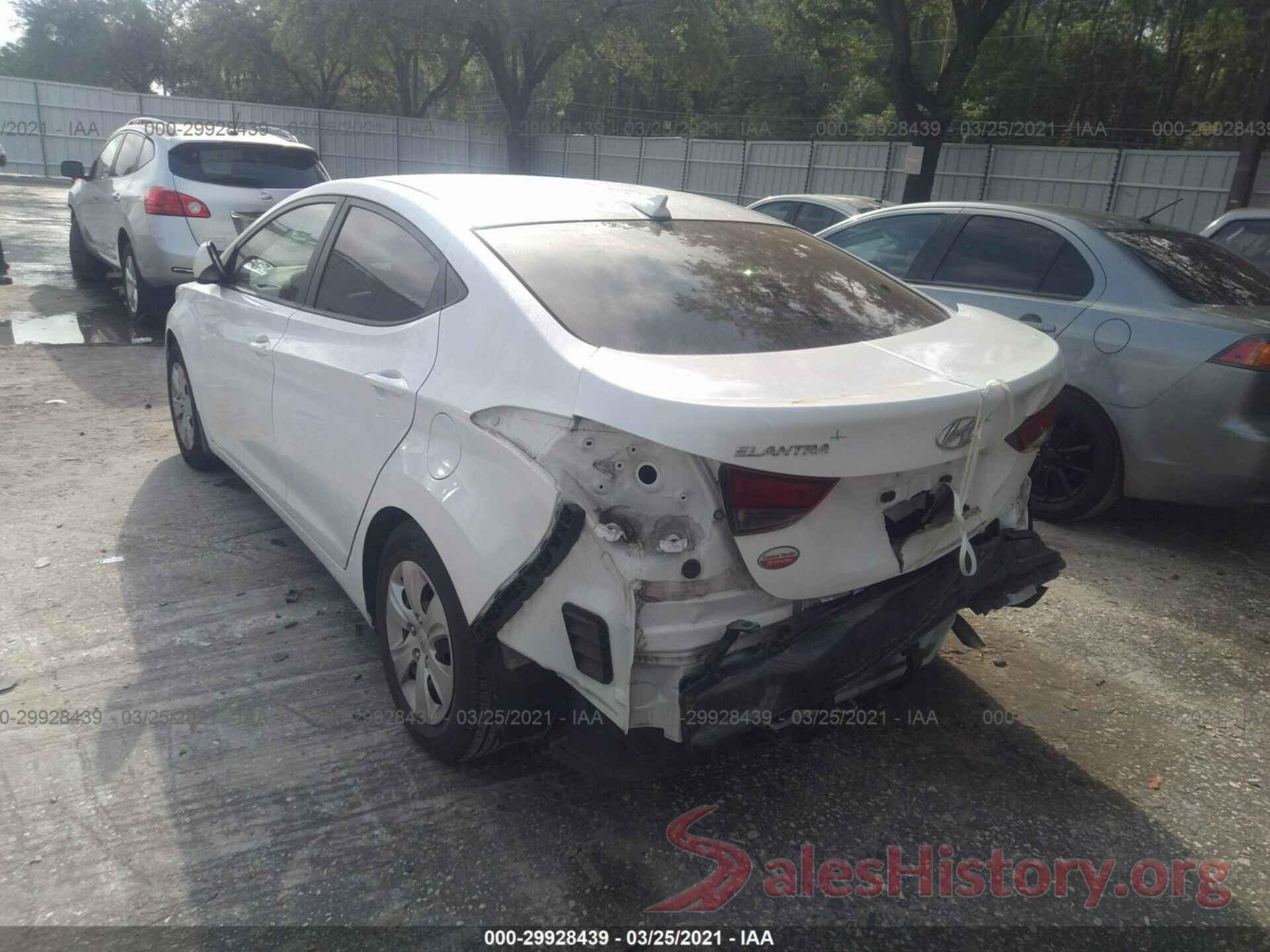 5NPDH4AE1GH780485 2016 HYUNDAI ELANTRA