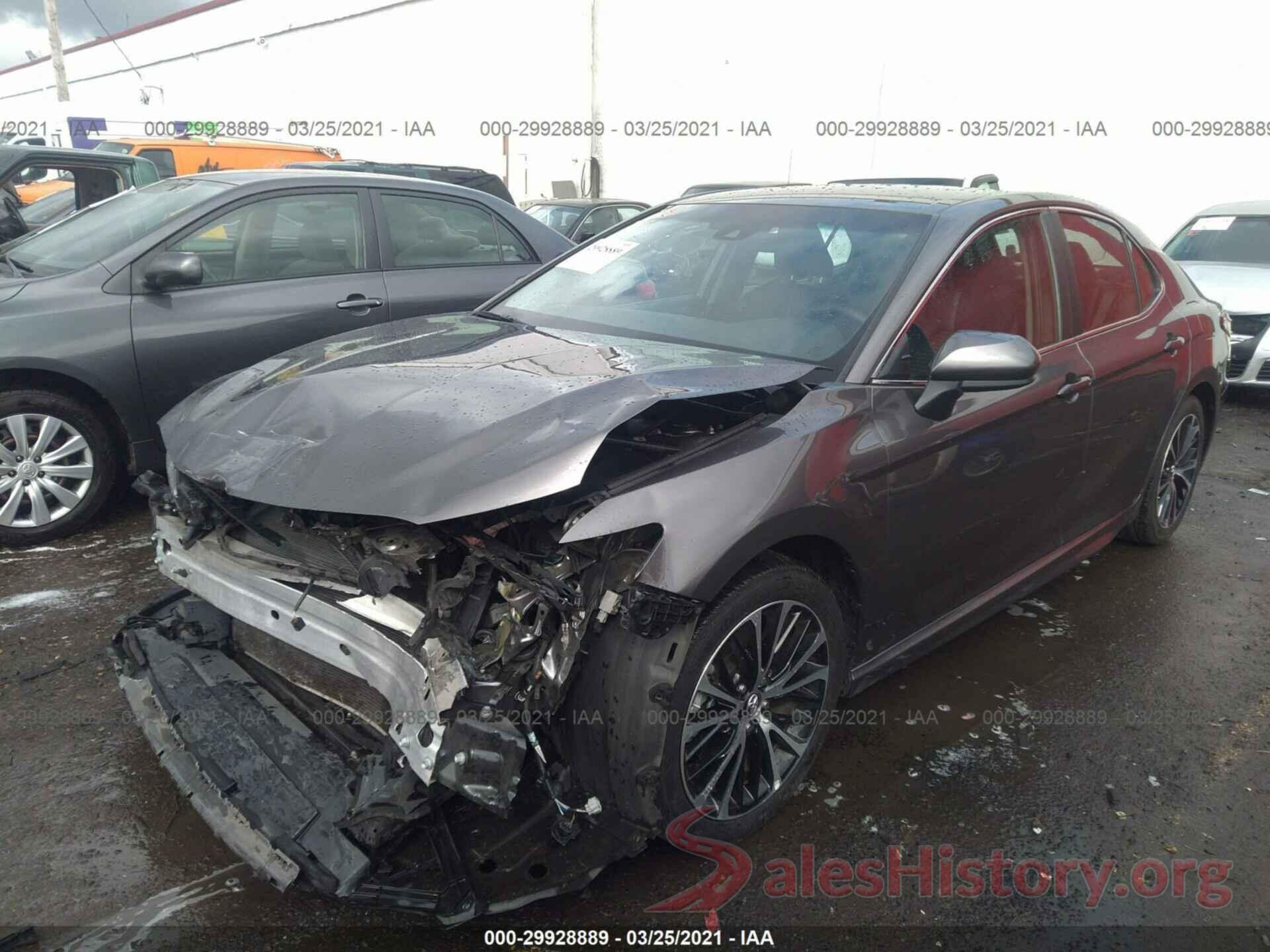 4T1B11HK3JU016801 2018 TOYOTA CAMRY