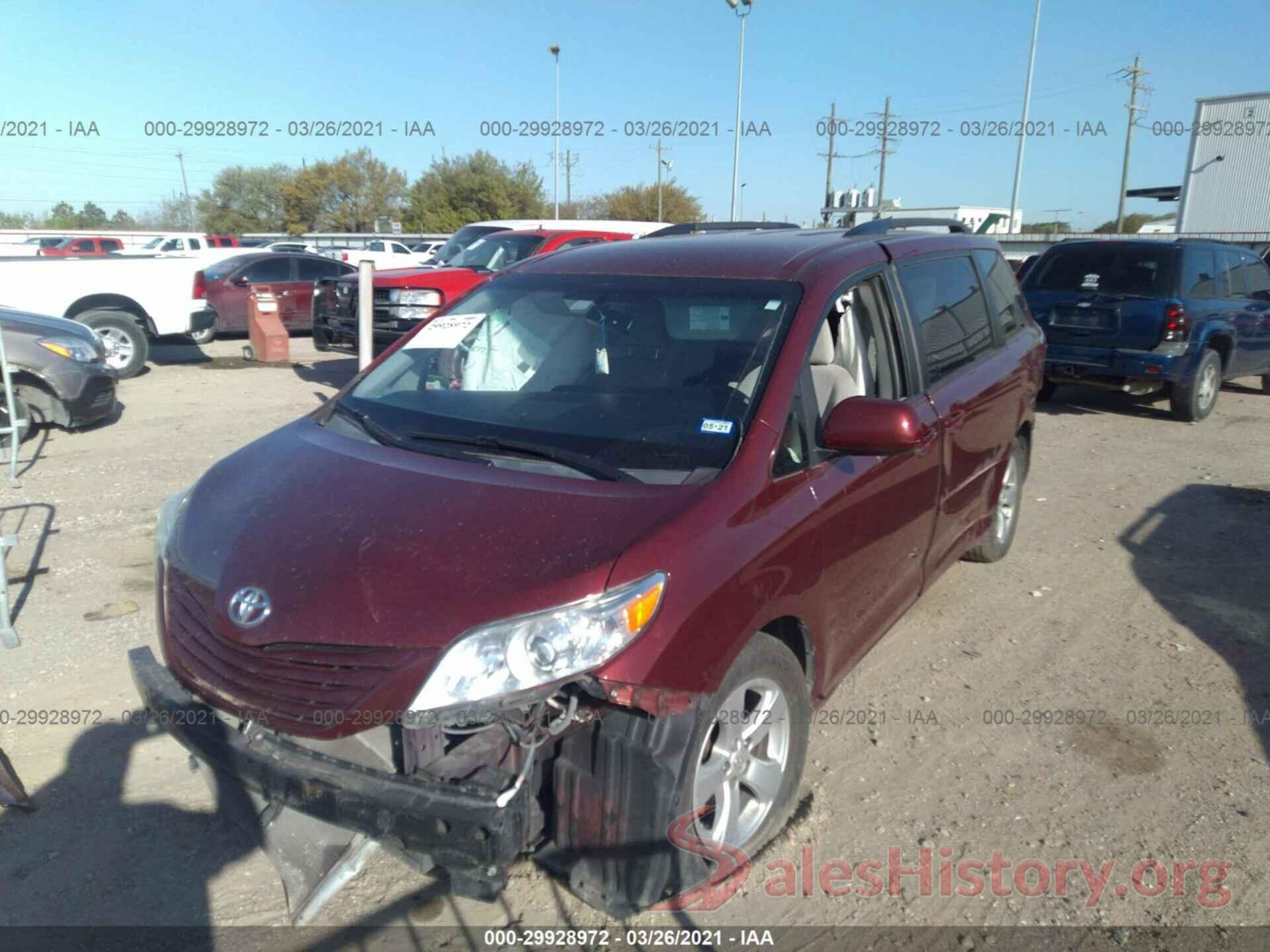 5TDKK3DCXGS704349 2016 TOYOTA SIENNA