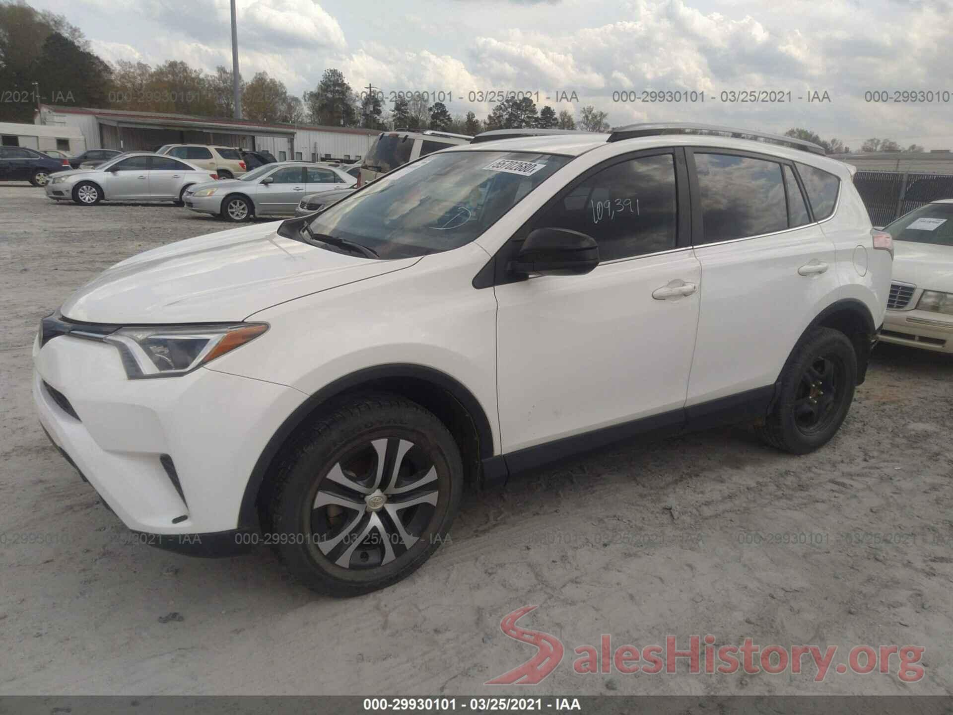 JTMZFREV9HJ713998 2017 TOYOTA RAV4