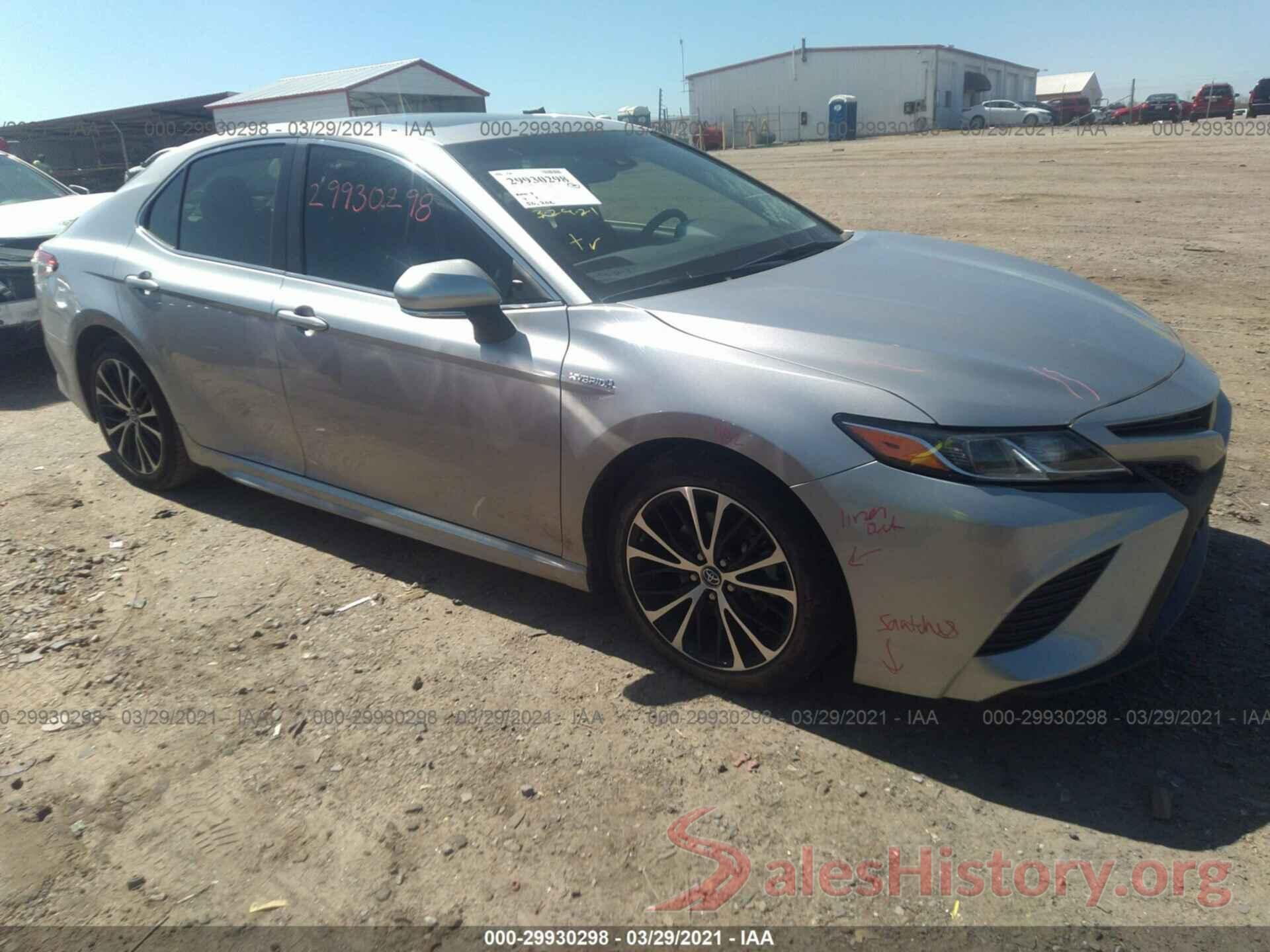 4T1B21HK2JU507602 2018 TOYOTA CAMRY