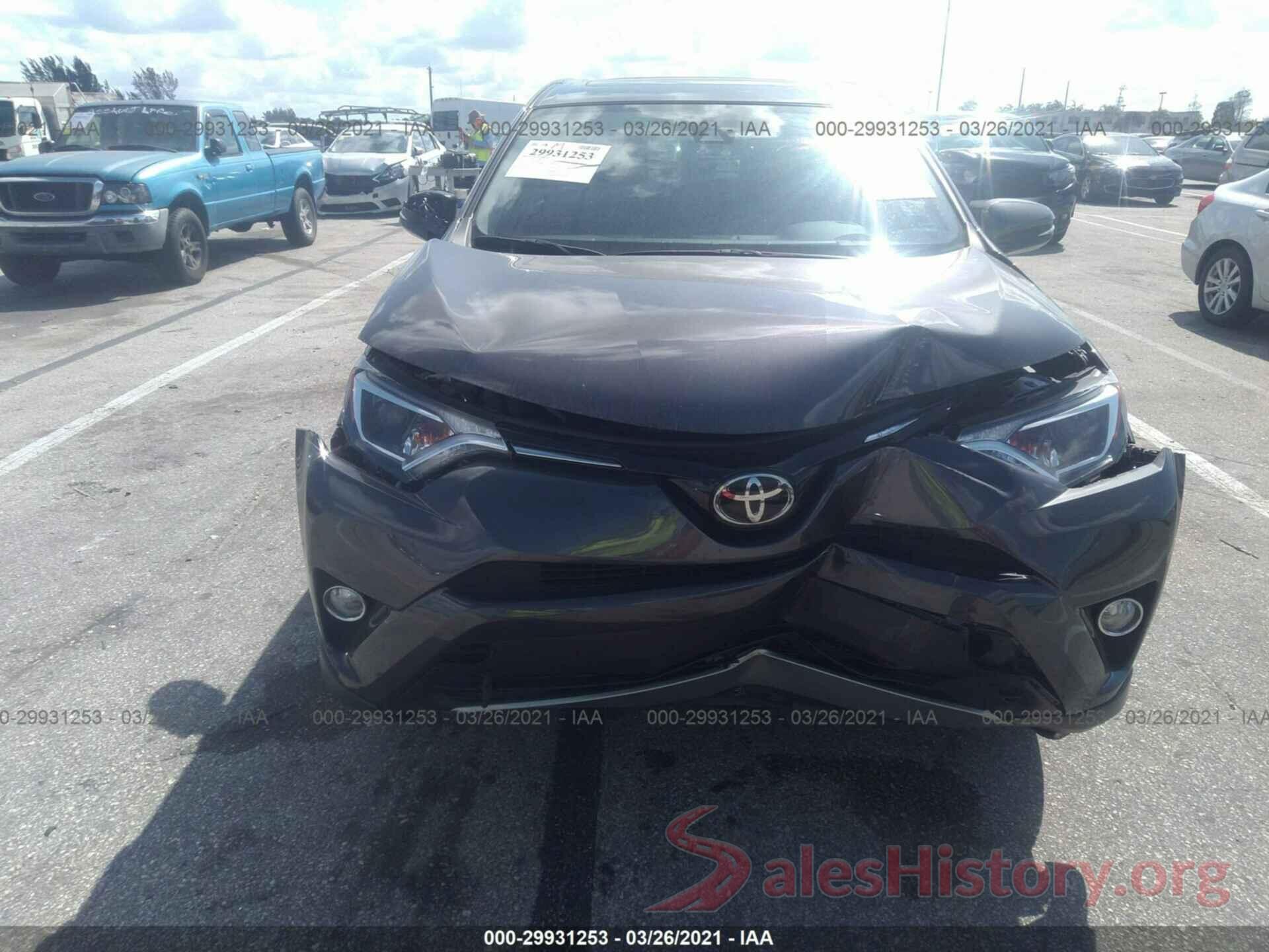 JTMWFREV5JJ189628 2018 TOYOTA RAV4