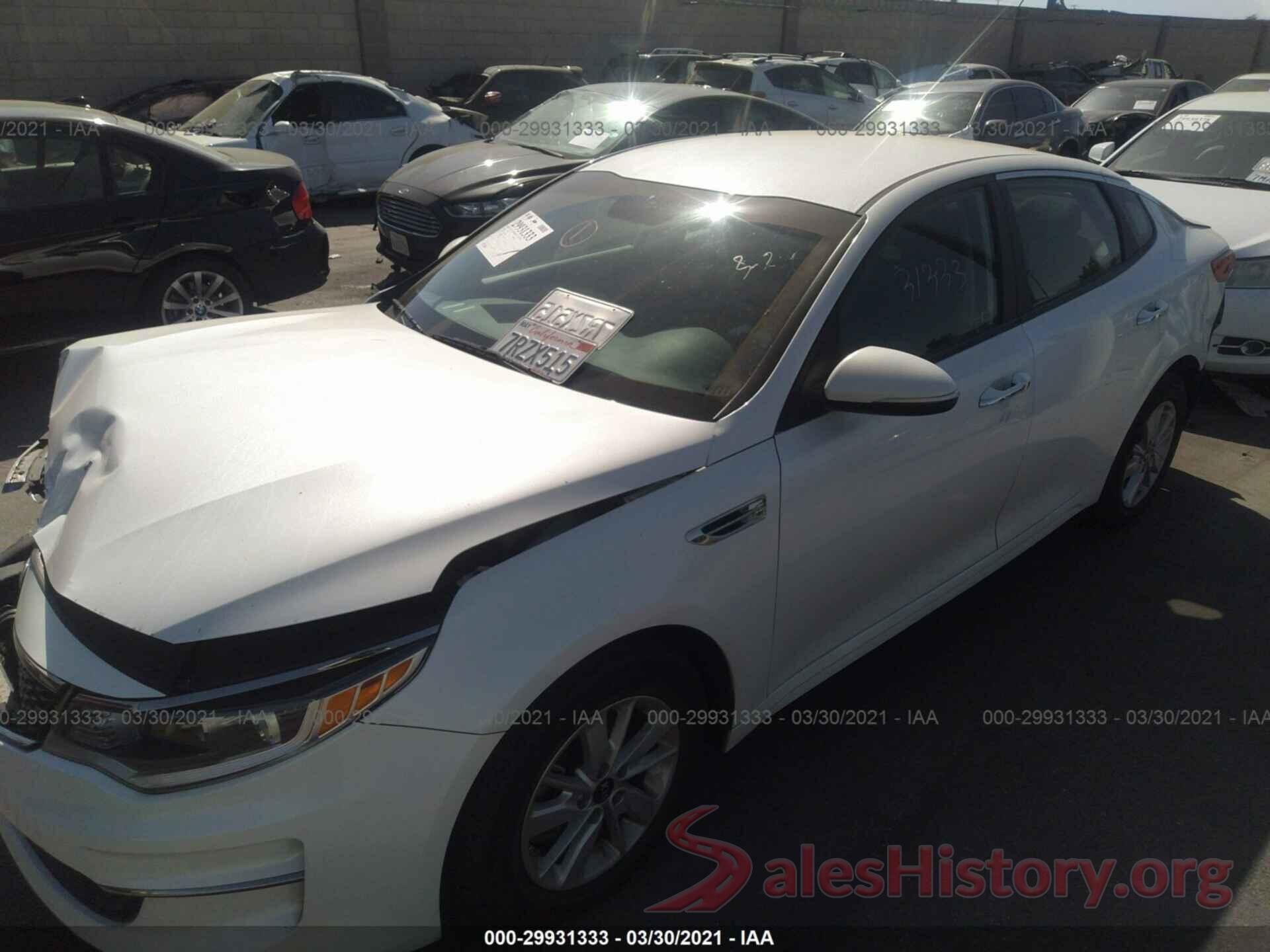 KNAGT4L3XG5076077 2016 KIA OPTIMA