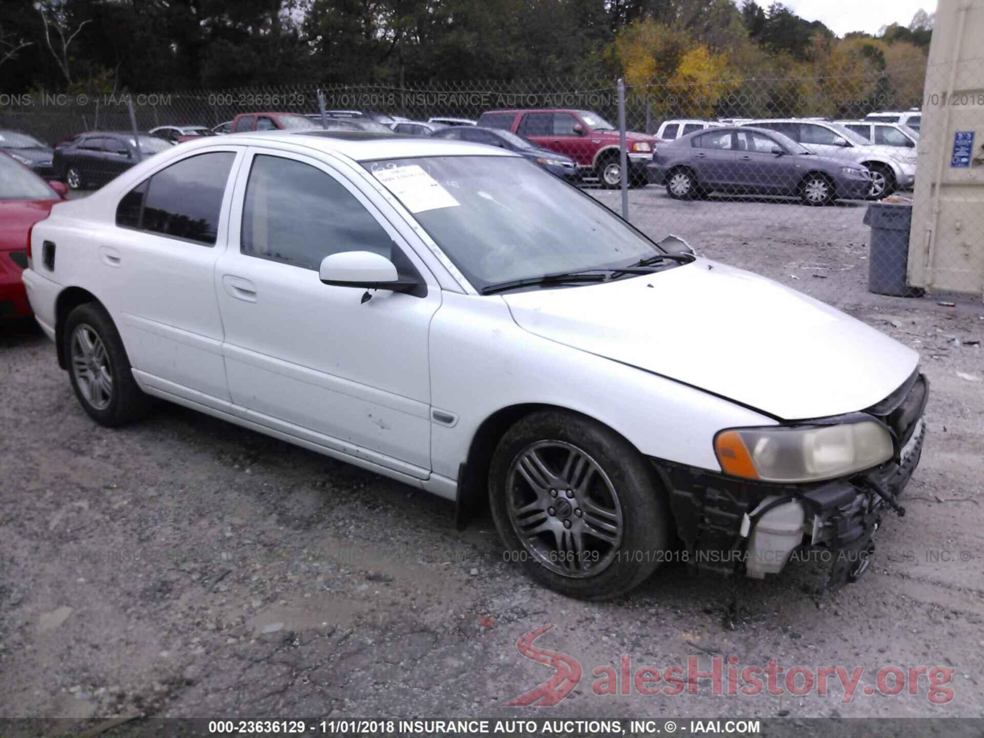 3KPFK4A73JE247562 2018 KIA FORTE