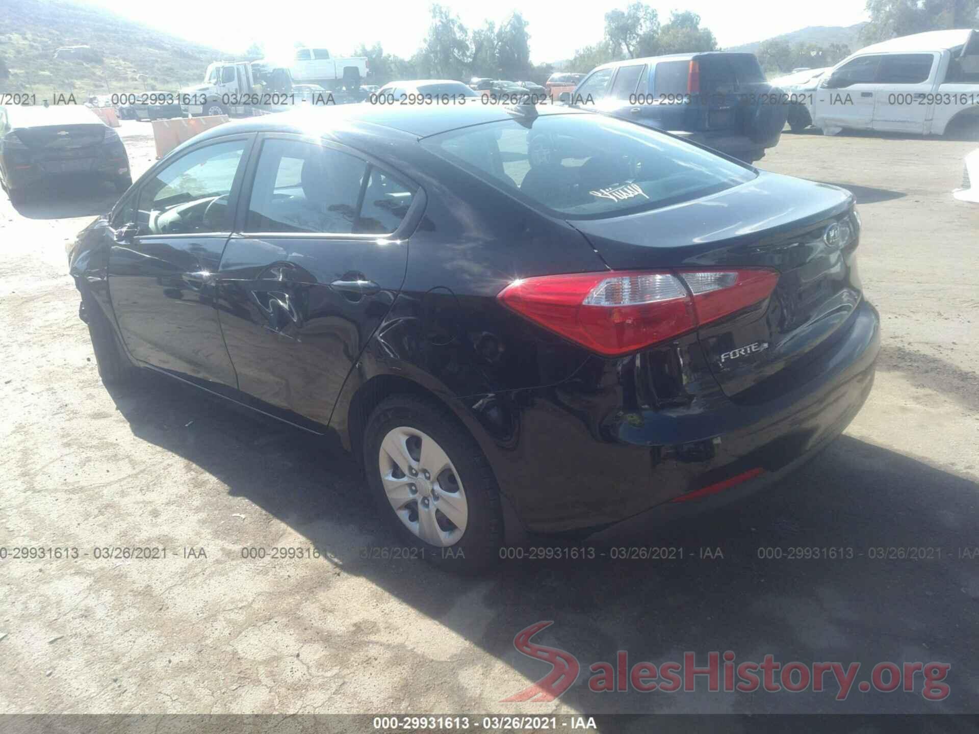 KNAFK4A61G5539381 2016 KIA FORTE