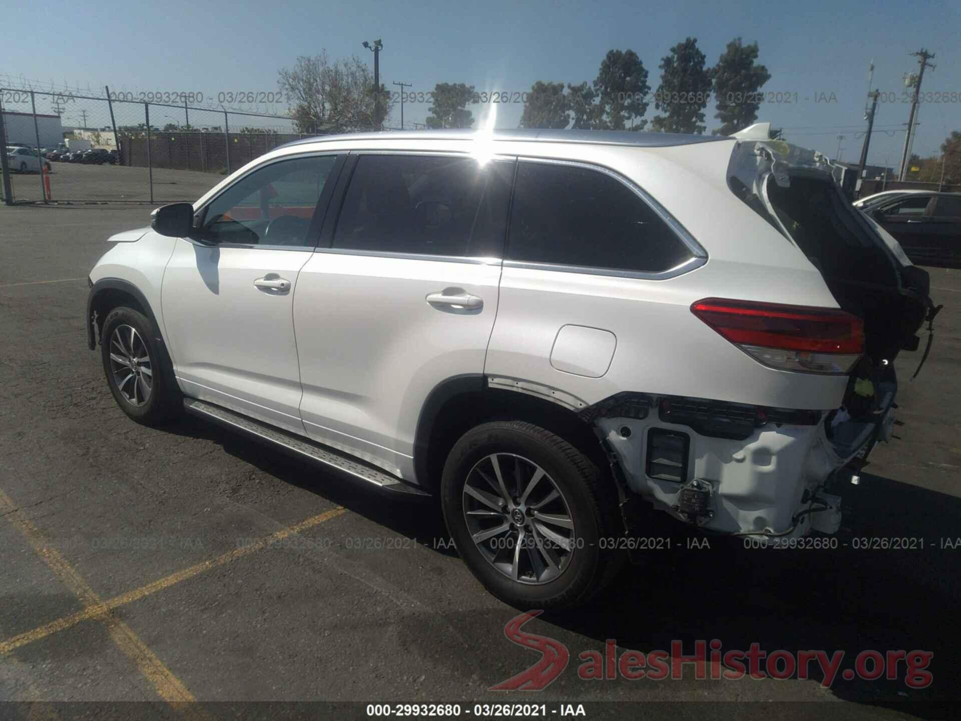 5TDKZRFH1JS263483 2018 TOYOTA HIGHLANDER