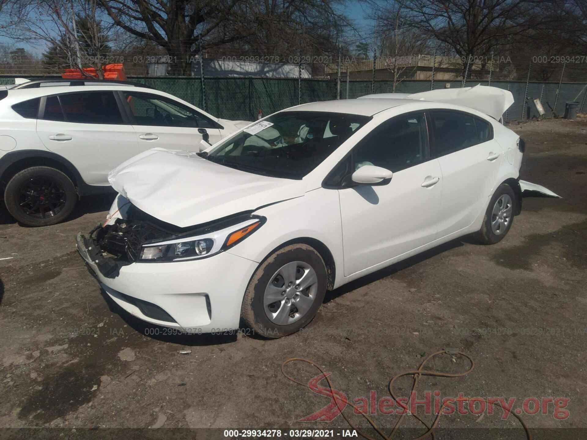 3KPFK4A7XHE109608 2017 KIA FORTE