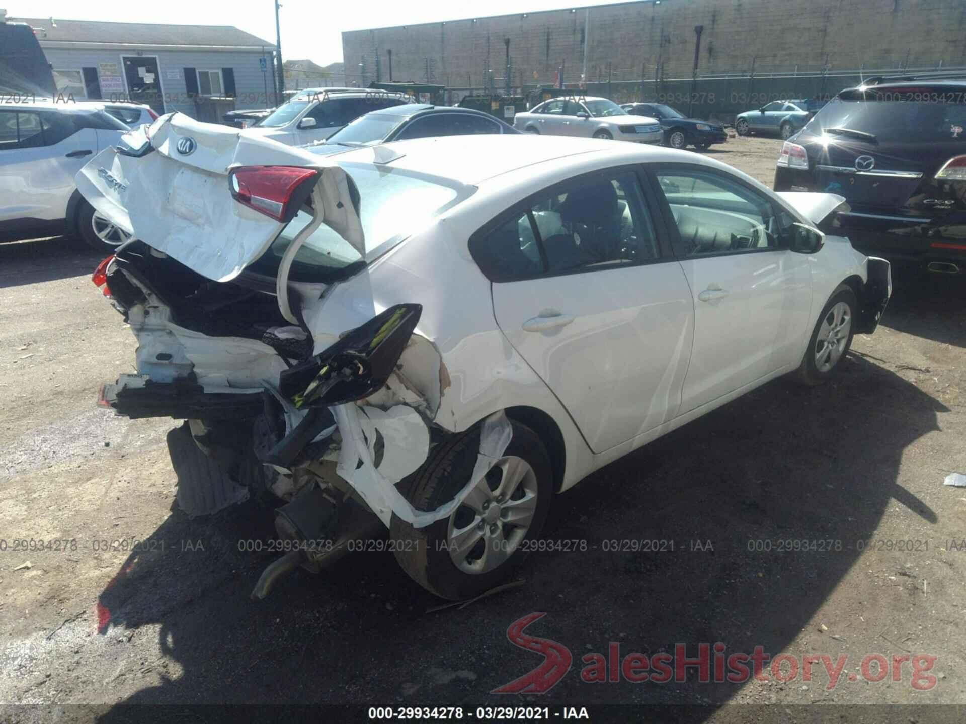 3KPFK4A7XHE109608 2017 KIA FORTE