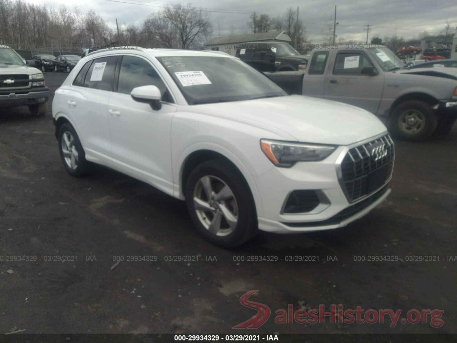 WA1AECF35L1027695 2020 AUDI Q3