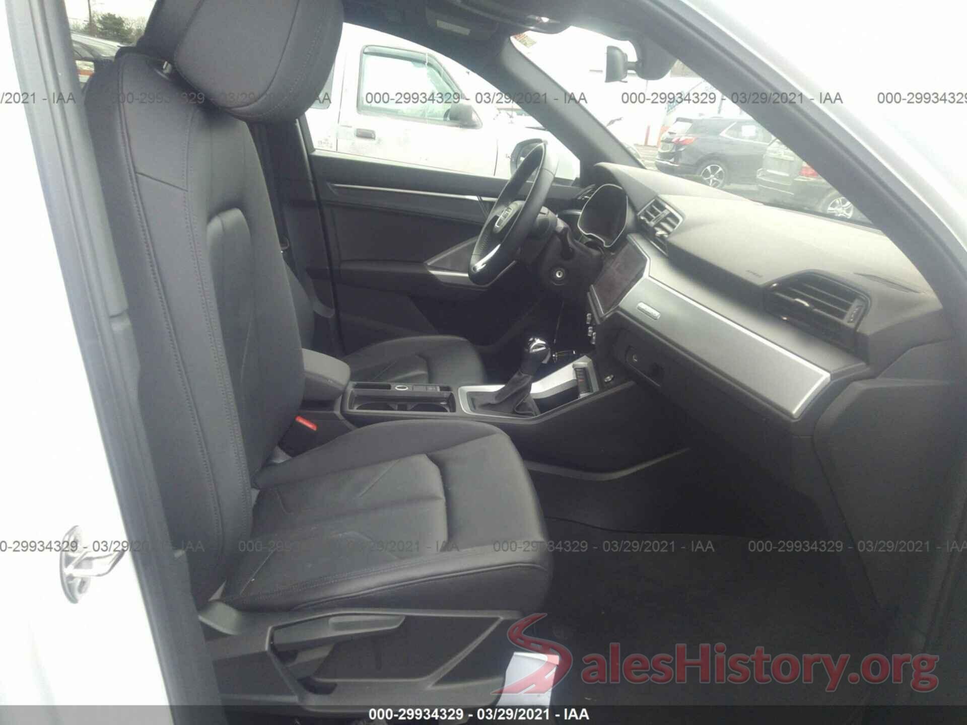 WA1AECF35L1027695 2020 AUDI Q3