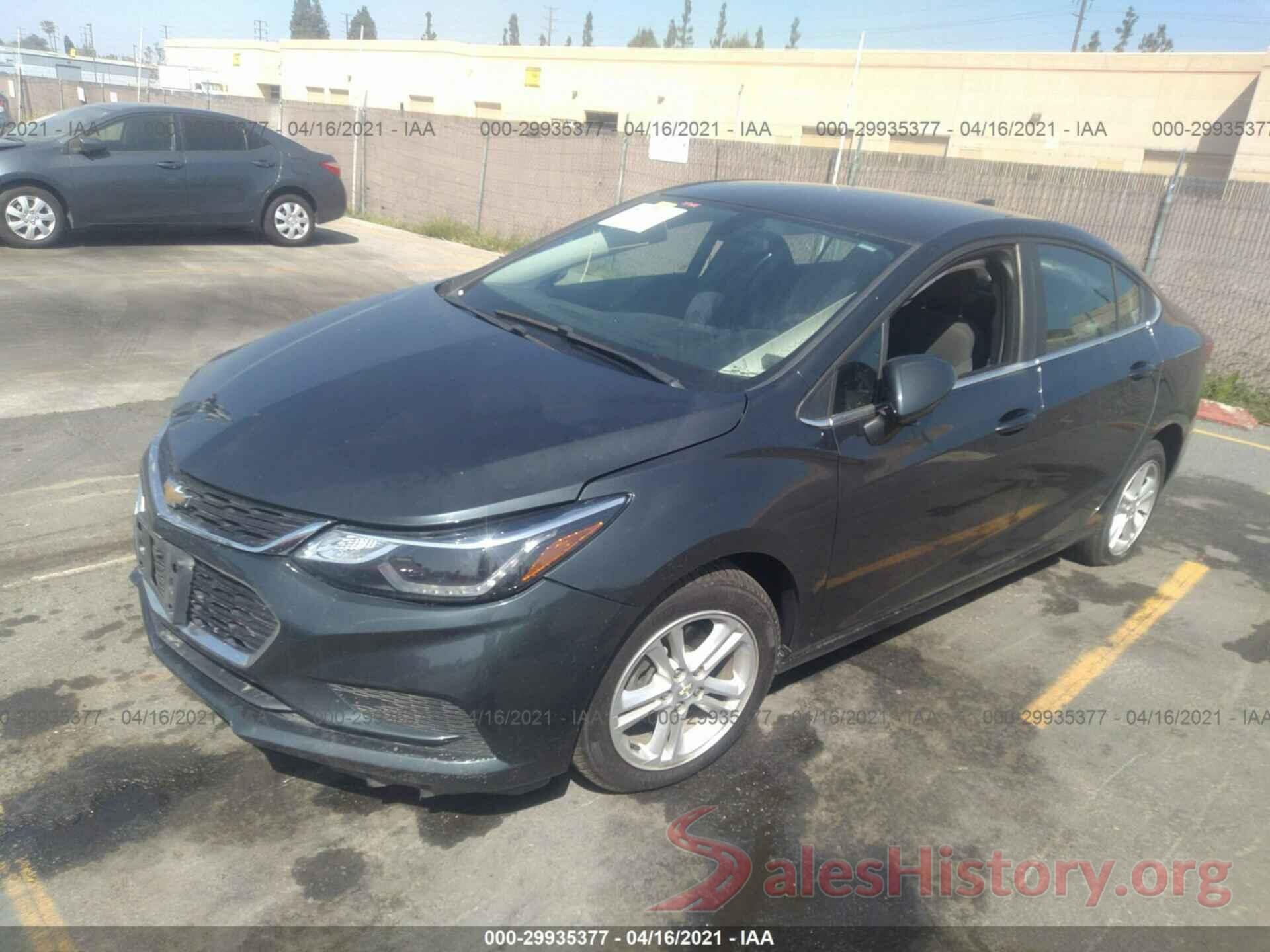 1G1BE5SM1J7109088 2018 CHEVROLET CRUZE