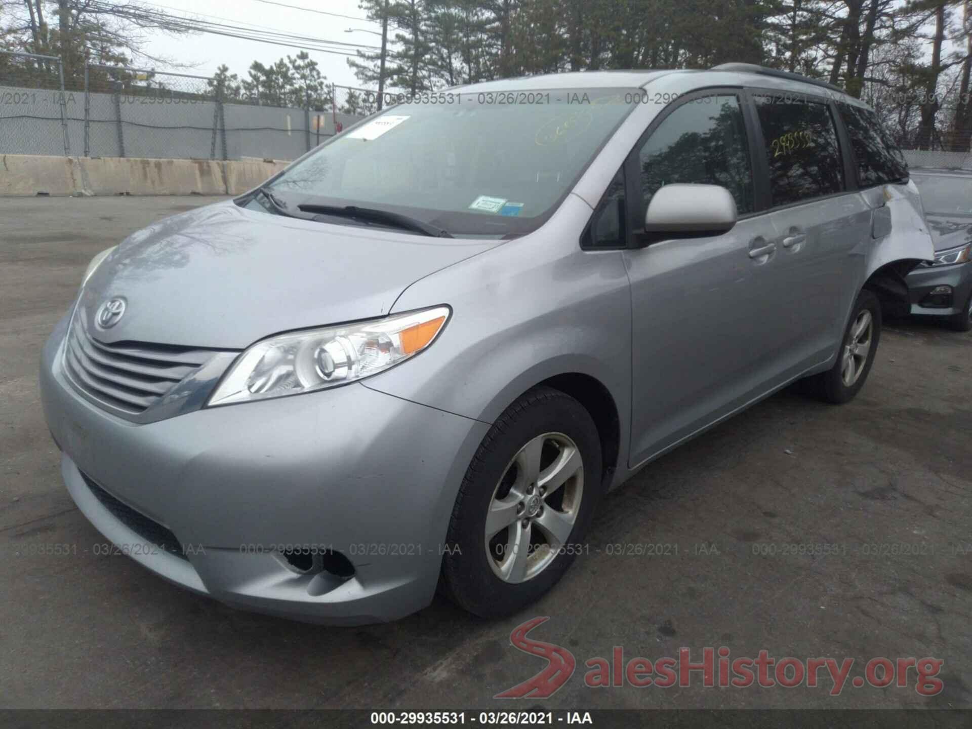 5TDKK3DC5FS580263 2015 TOYOTA SIENNA