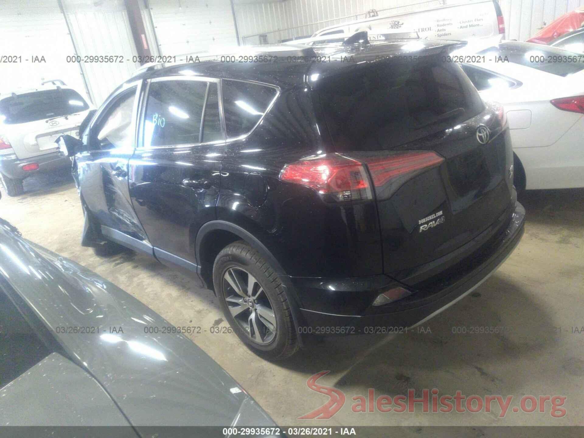 2T3RFREV1HW572099 2017 TOYOTA RAV4