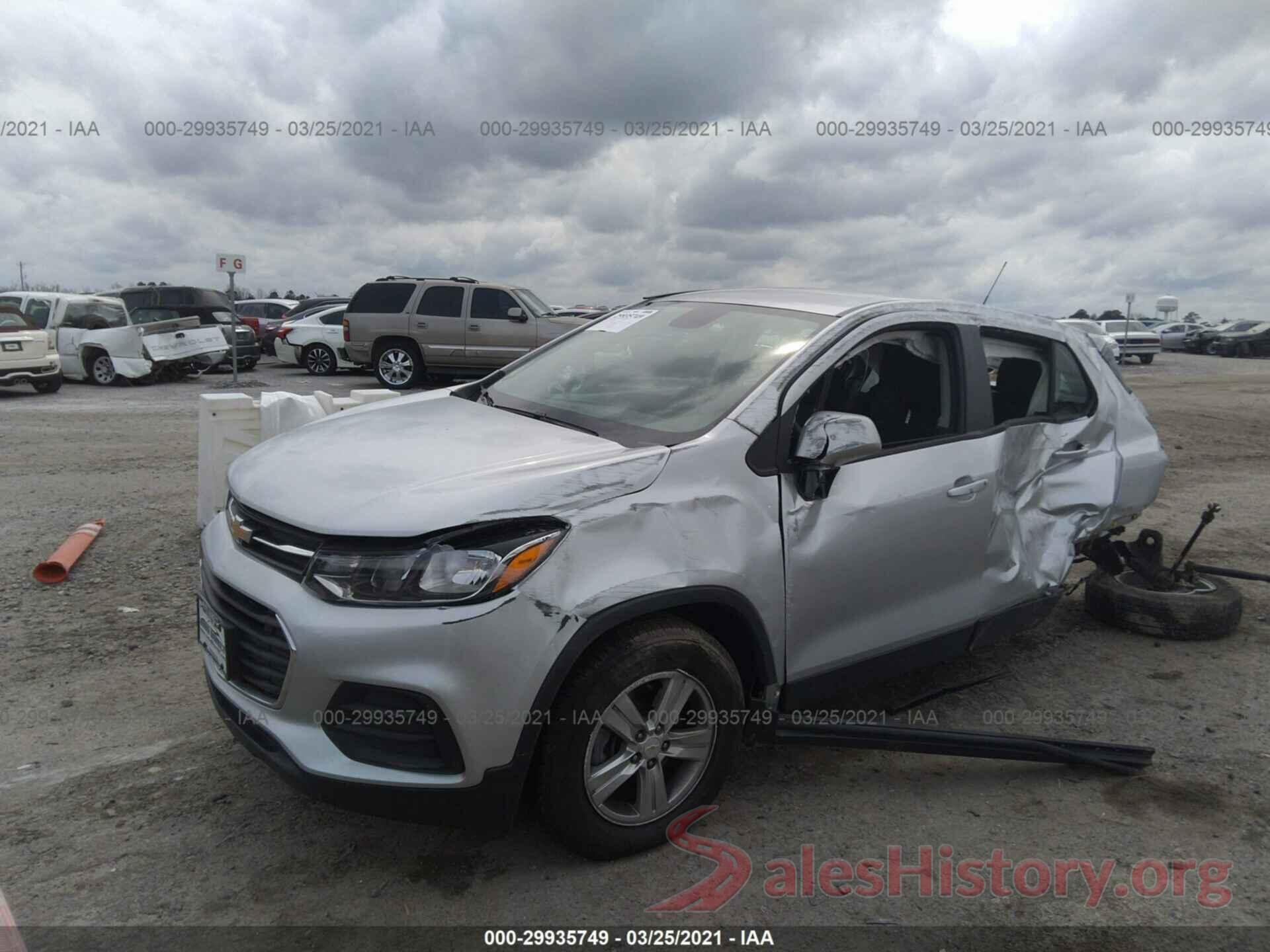 KL7CJNSB8JB607630 2018 CHEVROLET TRAX