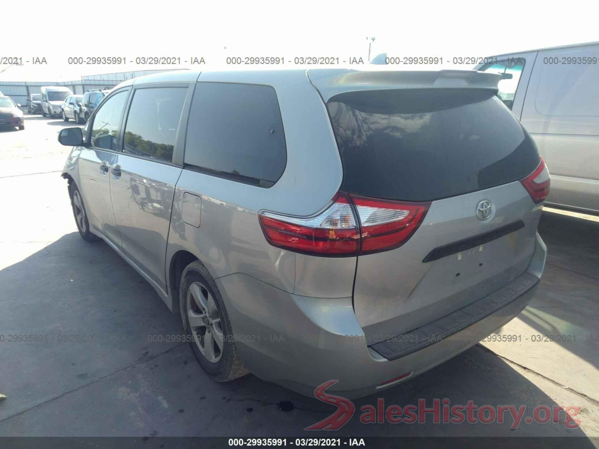 5TDZZ3DC9KS985613 2019 TOYOTA SIENNA