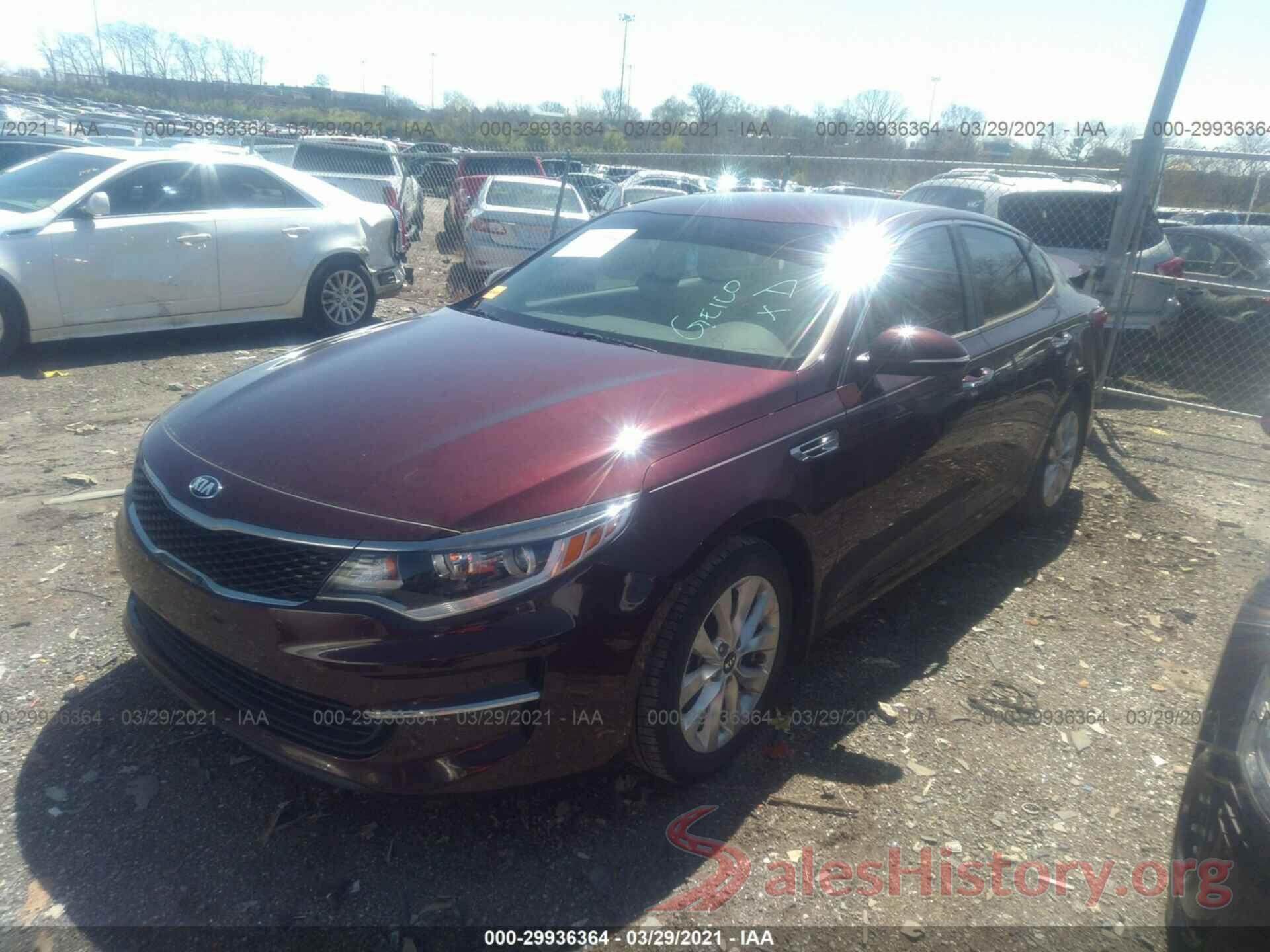 5XXGT4L3XJG255676 2018 KIA OPTIMA