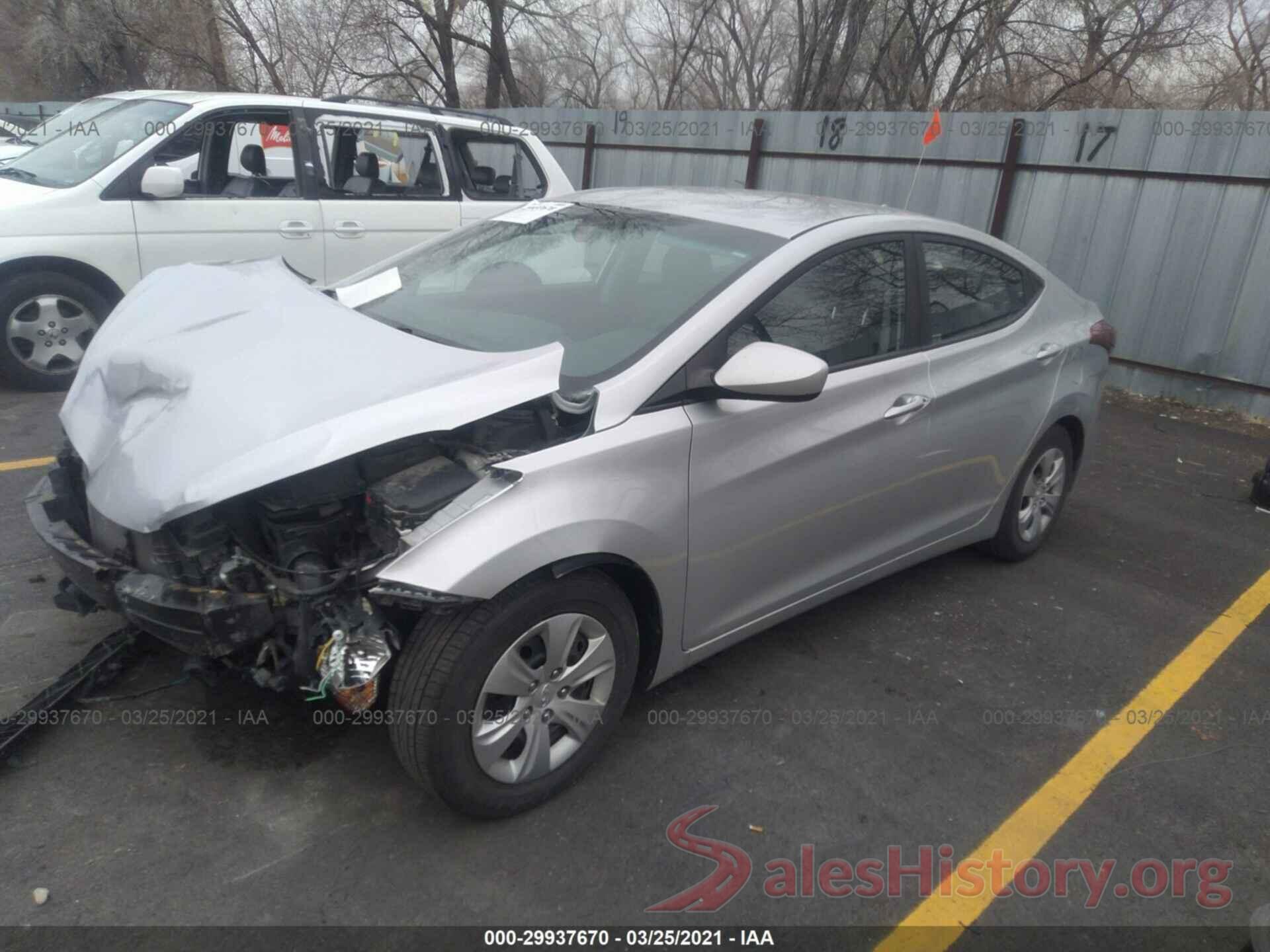 5NPDH4AE1GH719525 2016 HYUNDAI ELANTRA