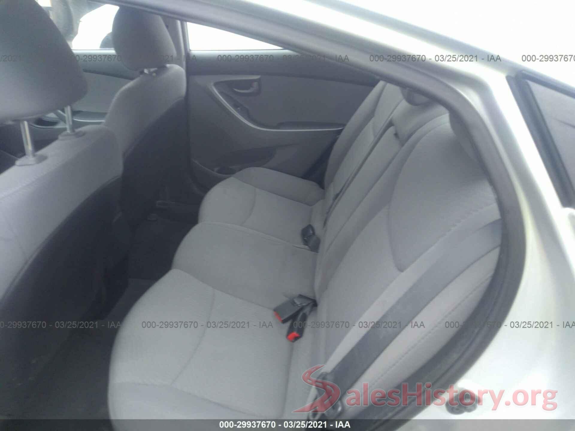 5NPDH4AE1GH719525 2016 HYUNDAI ELANTRA