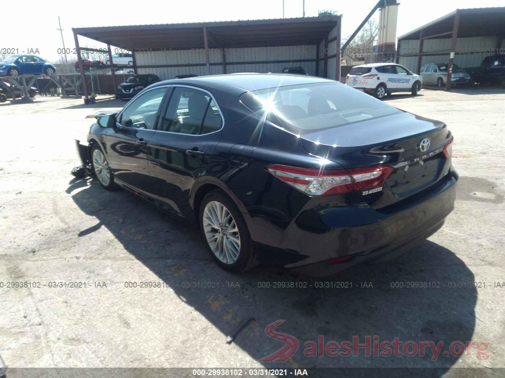 4T1B11HK3JU546587 2018 TOYOTA CAMRY