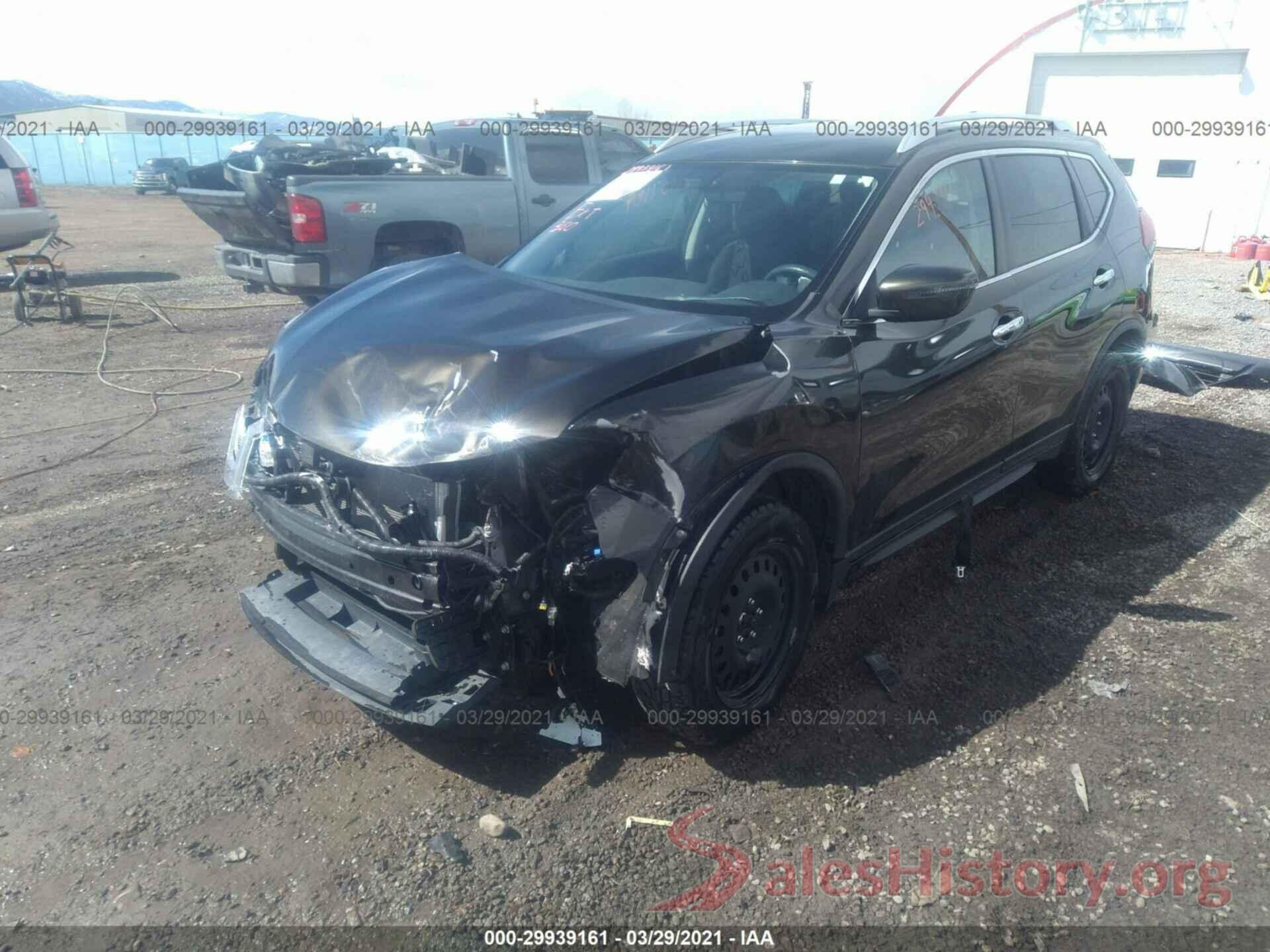 KNMAT2MV1HP595506 2017 NISSAN ROGUE