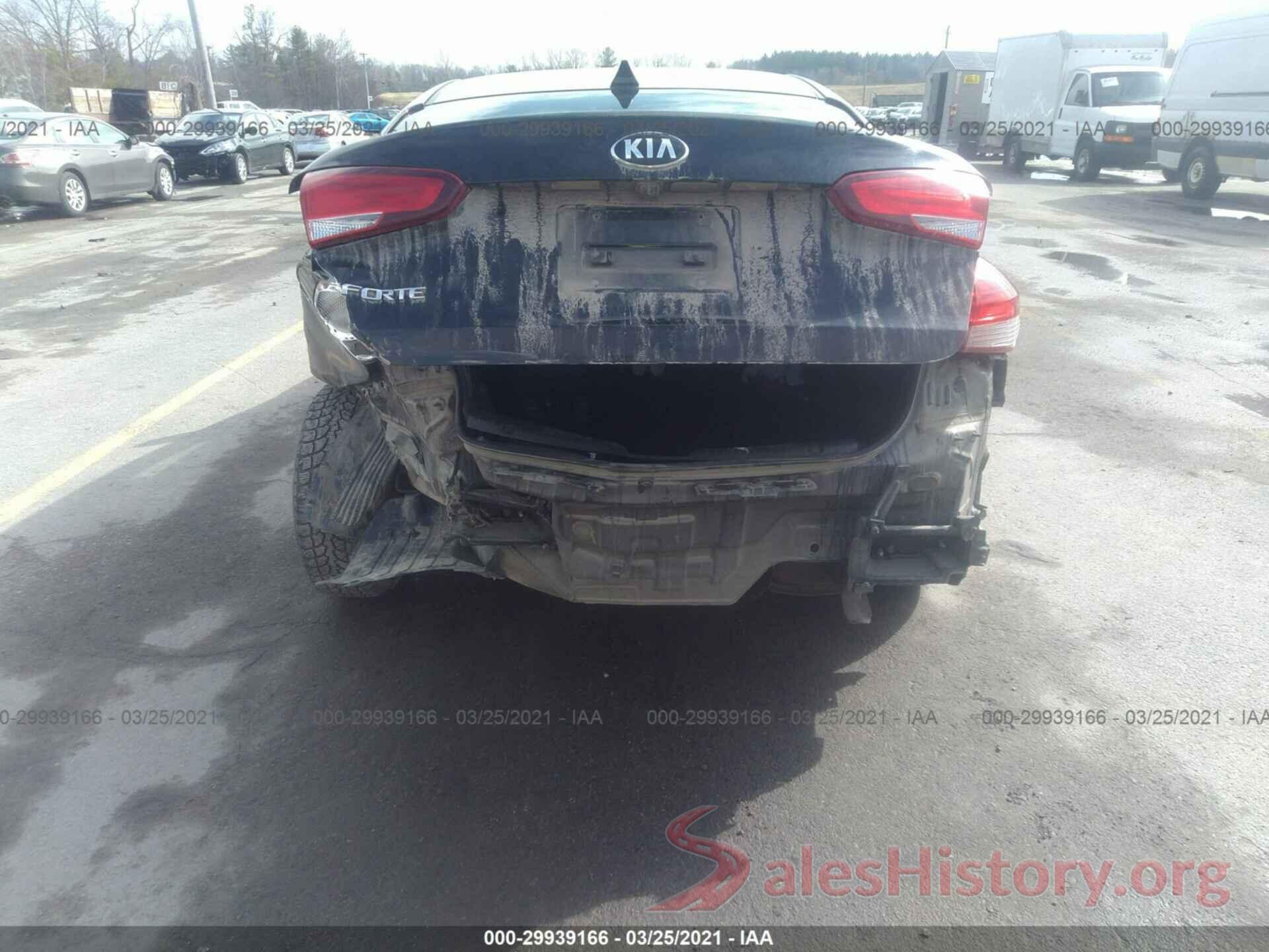 3KPFL4A77JE193891 2018 KIA FORTE